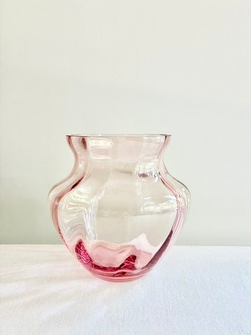 Marika Medium Vase 8.5" - Rosaline