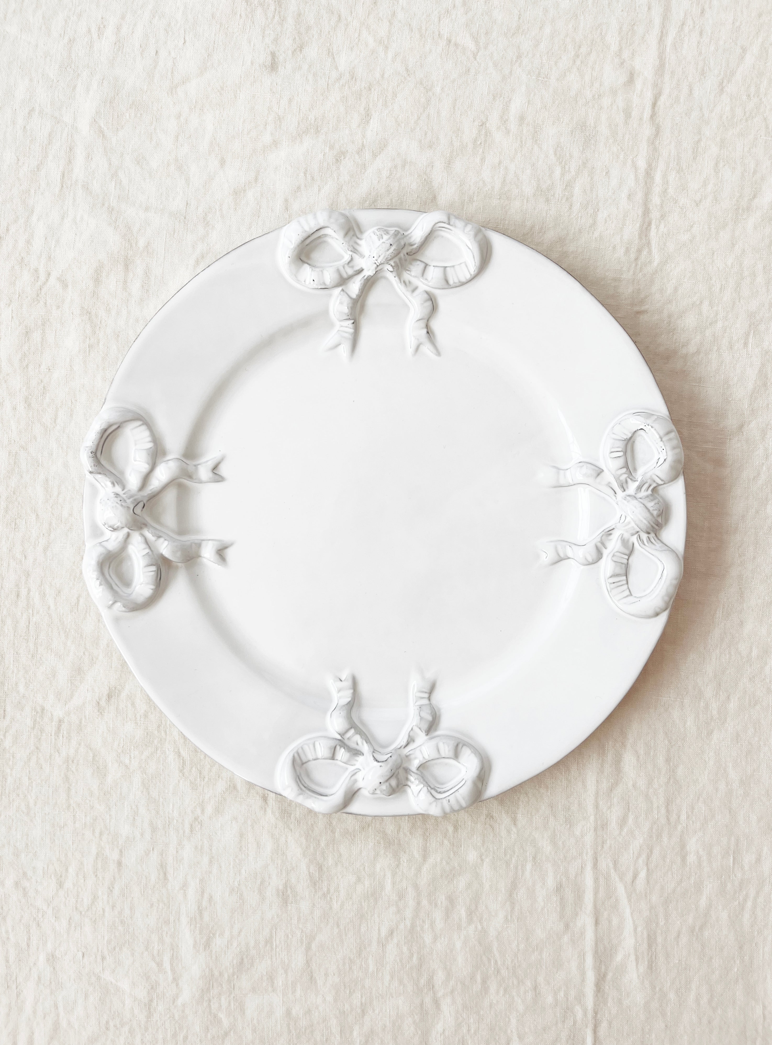 PRE-ORDER -Colette Edition Dinner Plate -Blanc Bow