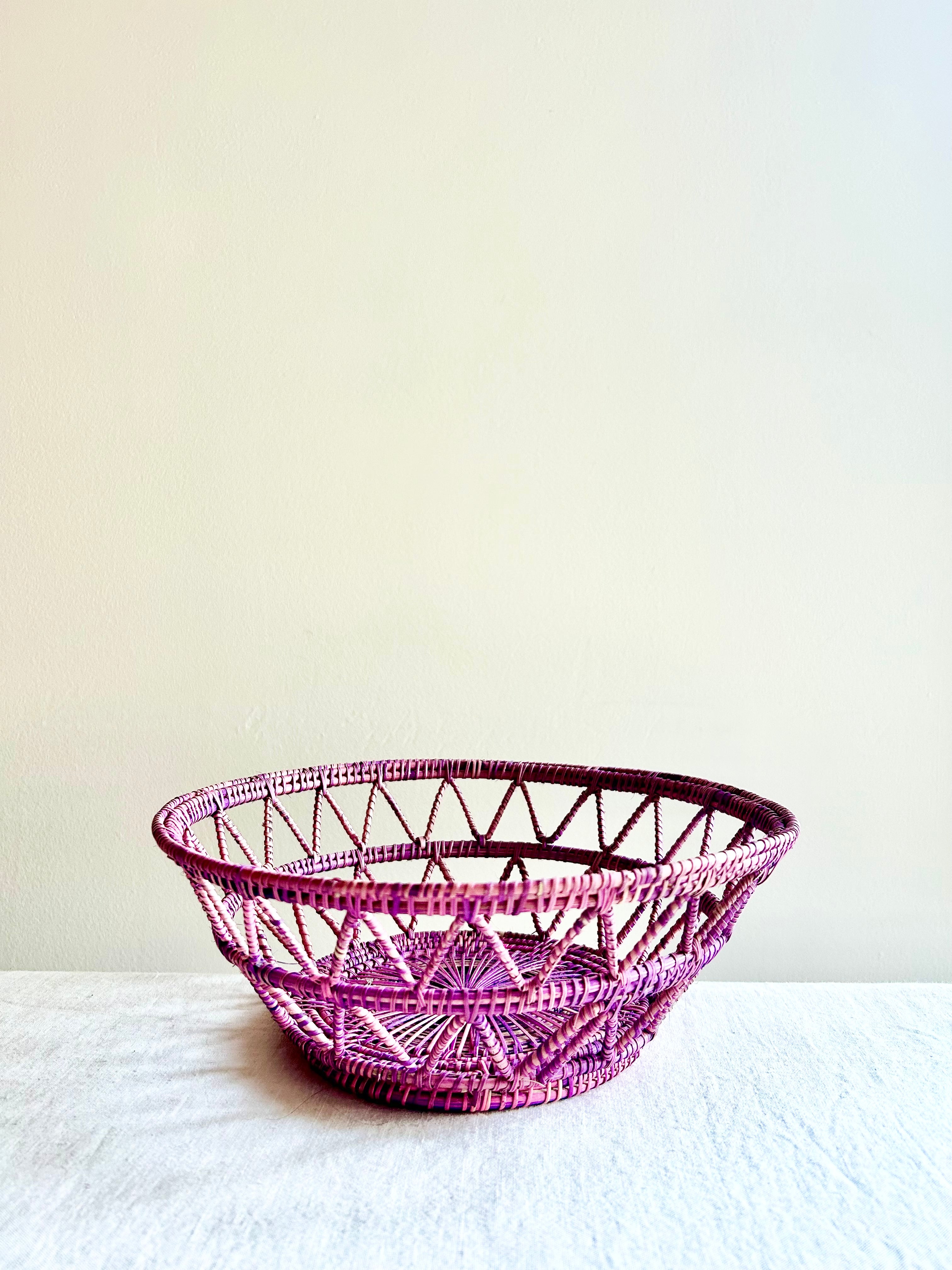 Le Tournesol Table Basket - 10" - Camellia