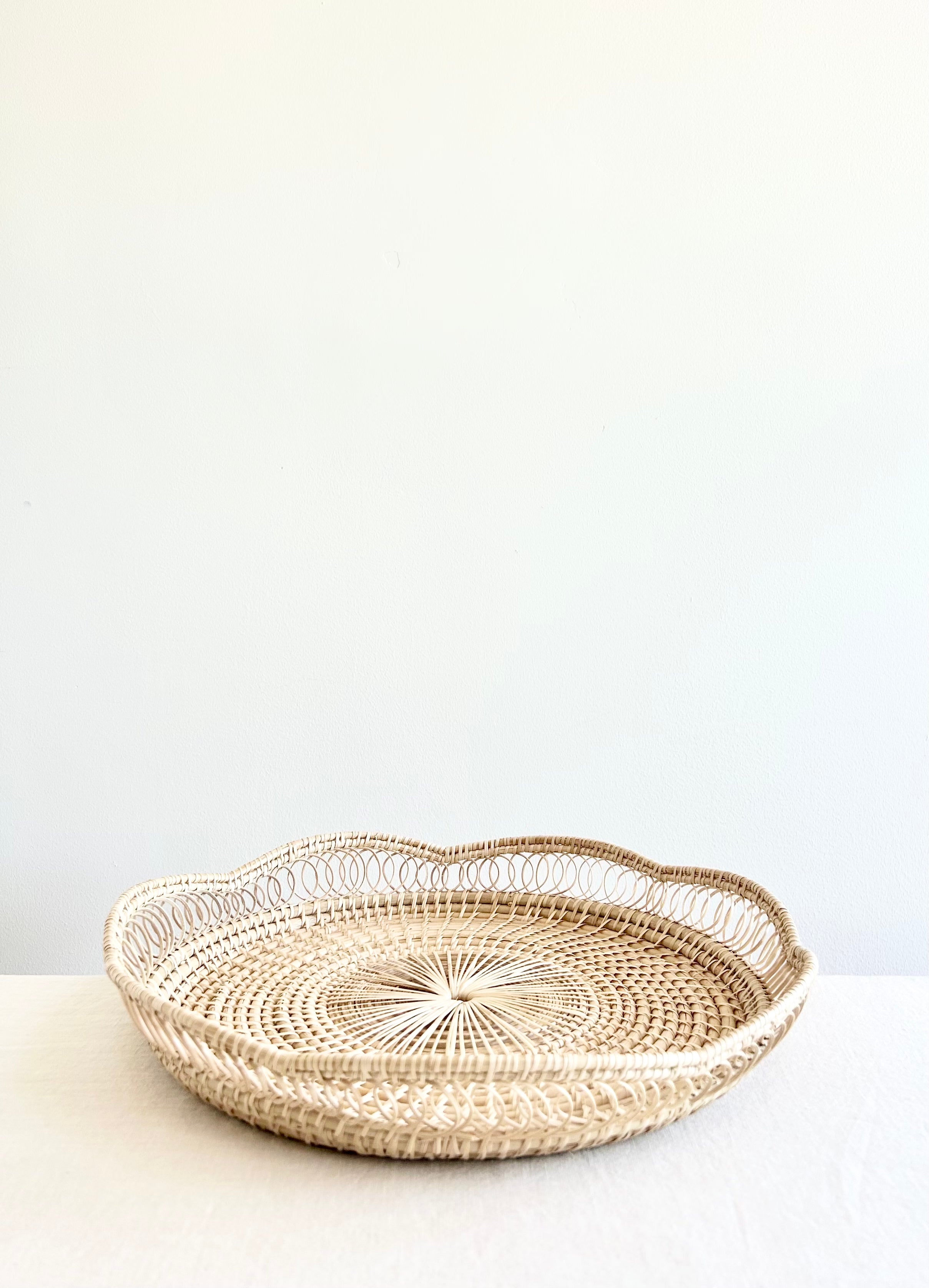 Cassel Scalloped Tray - 12.5"