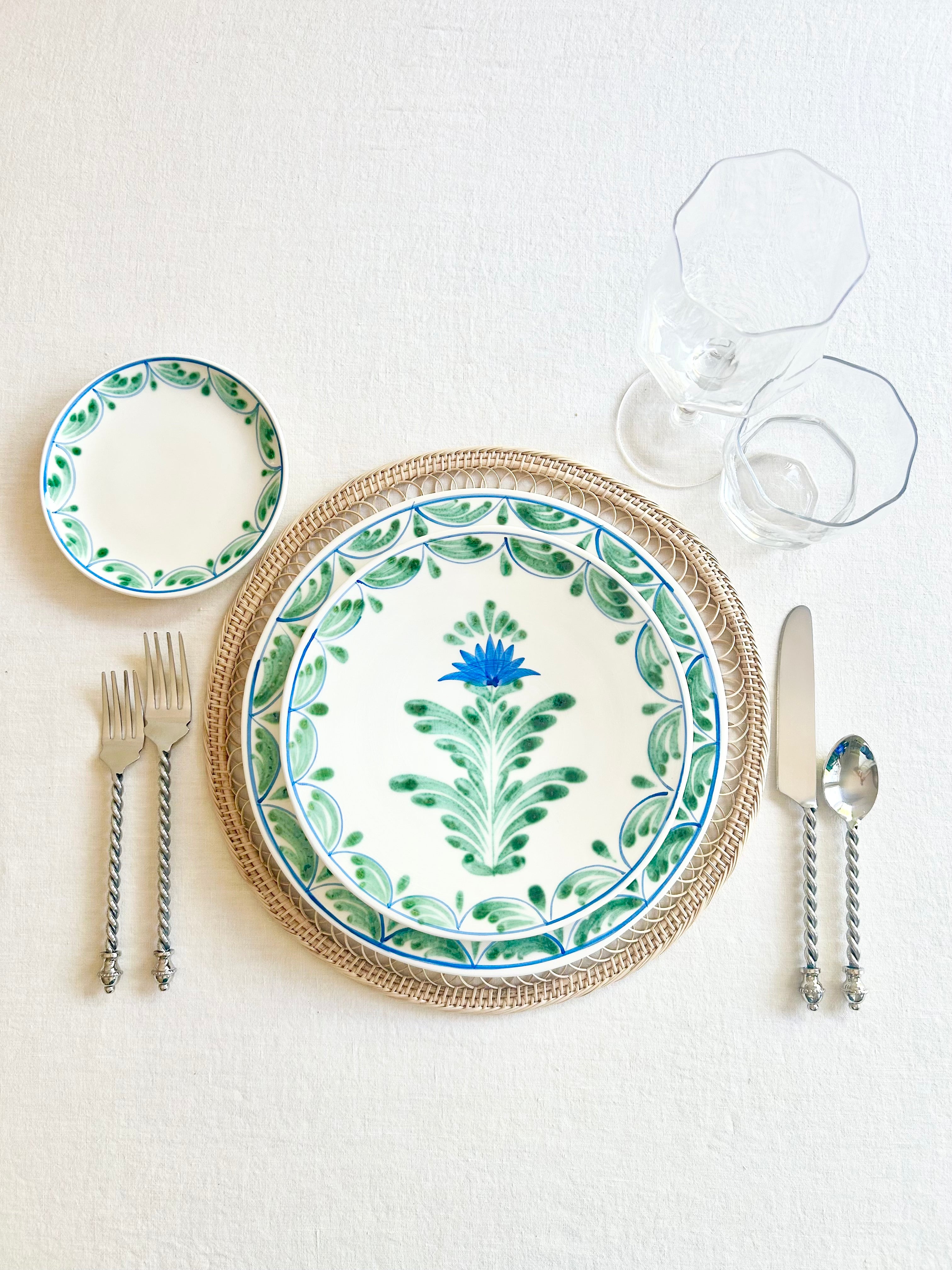 Ordesa Dinnerware - S/4