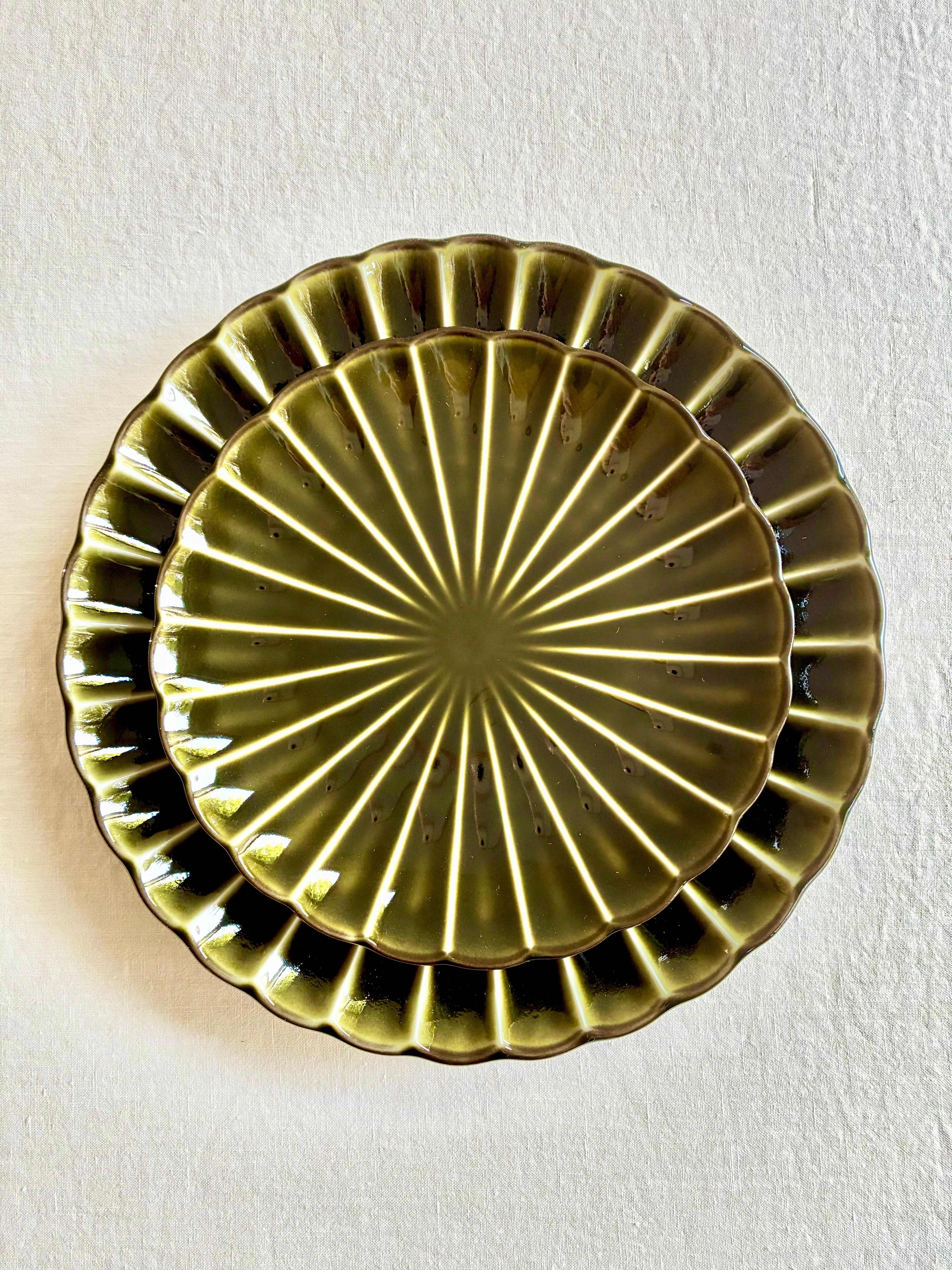 PRE-ORDER - Urushi Dinnerware - Green