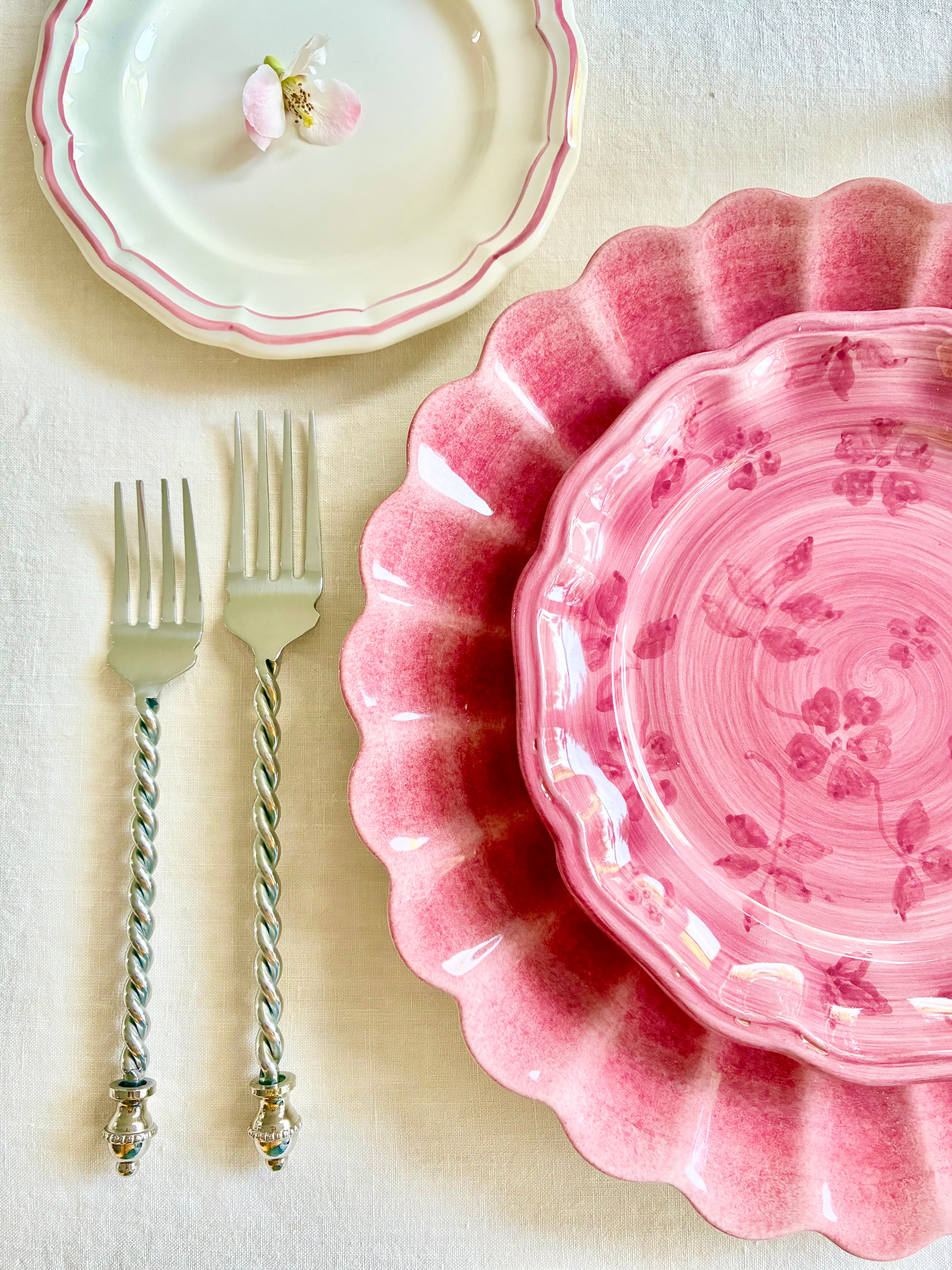 PRE-ORDER - Geneva Dinnerware - Camellia