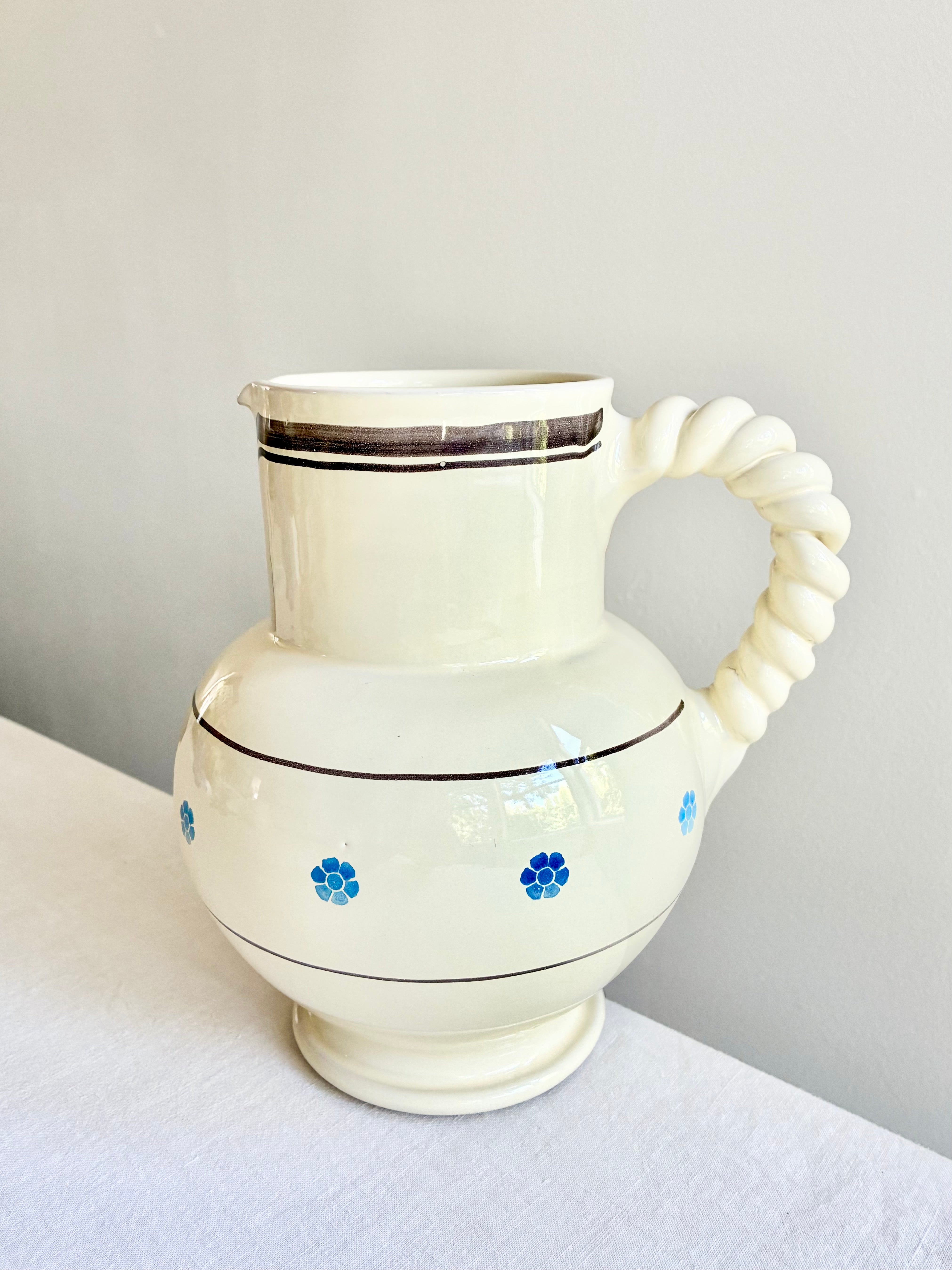 Rigo E Stella Pitcher - Classic