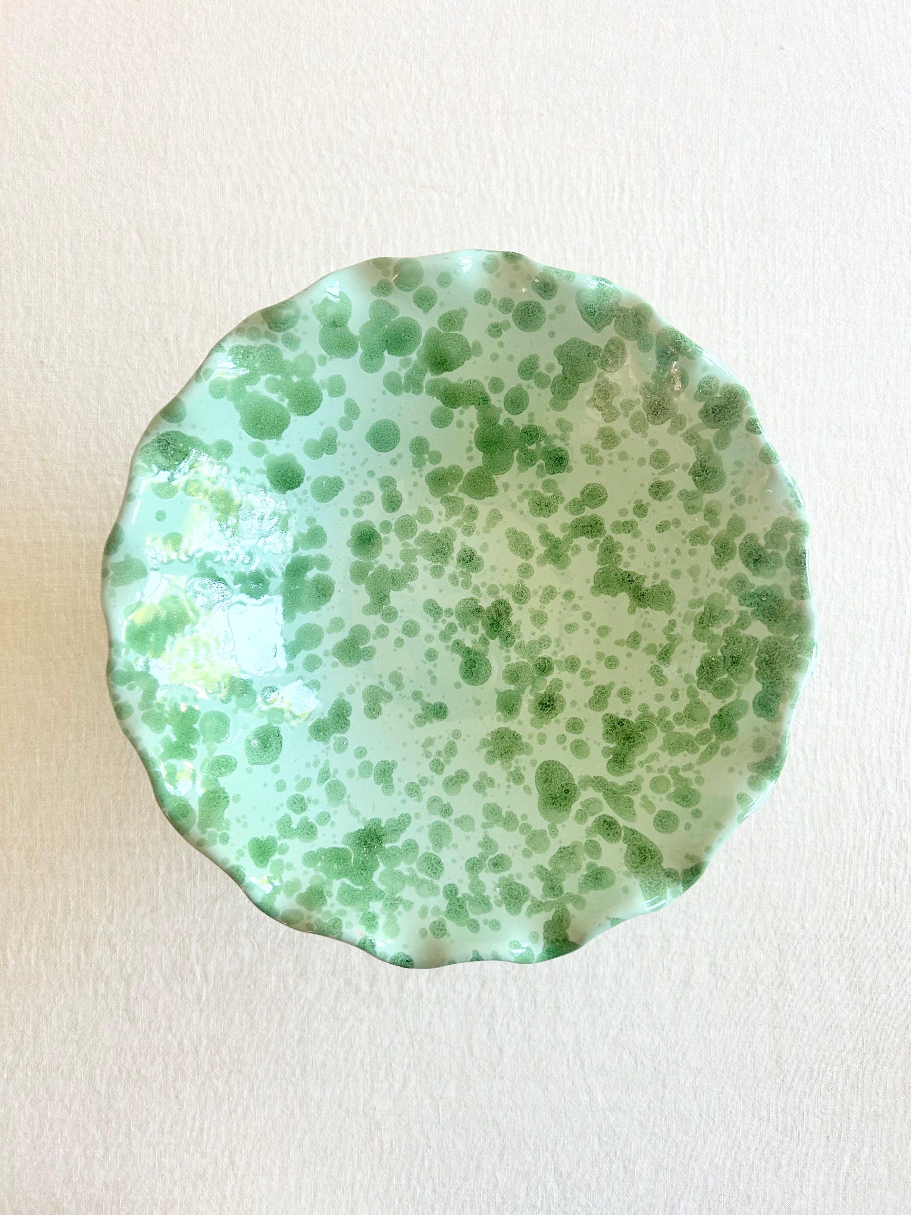 Pompeii Scalloped Compote - Jade - 9"