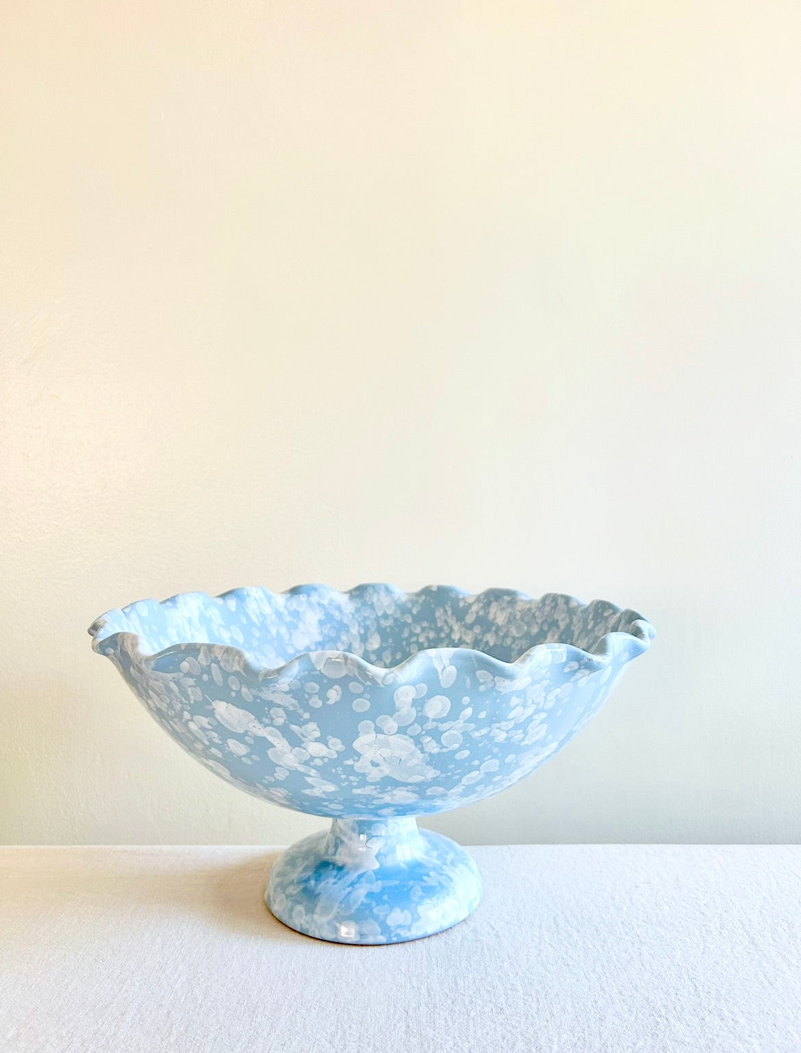 Pompeii Scalloped Compote - Sky -  13"