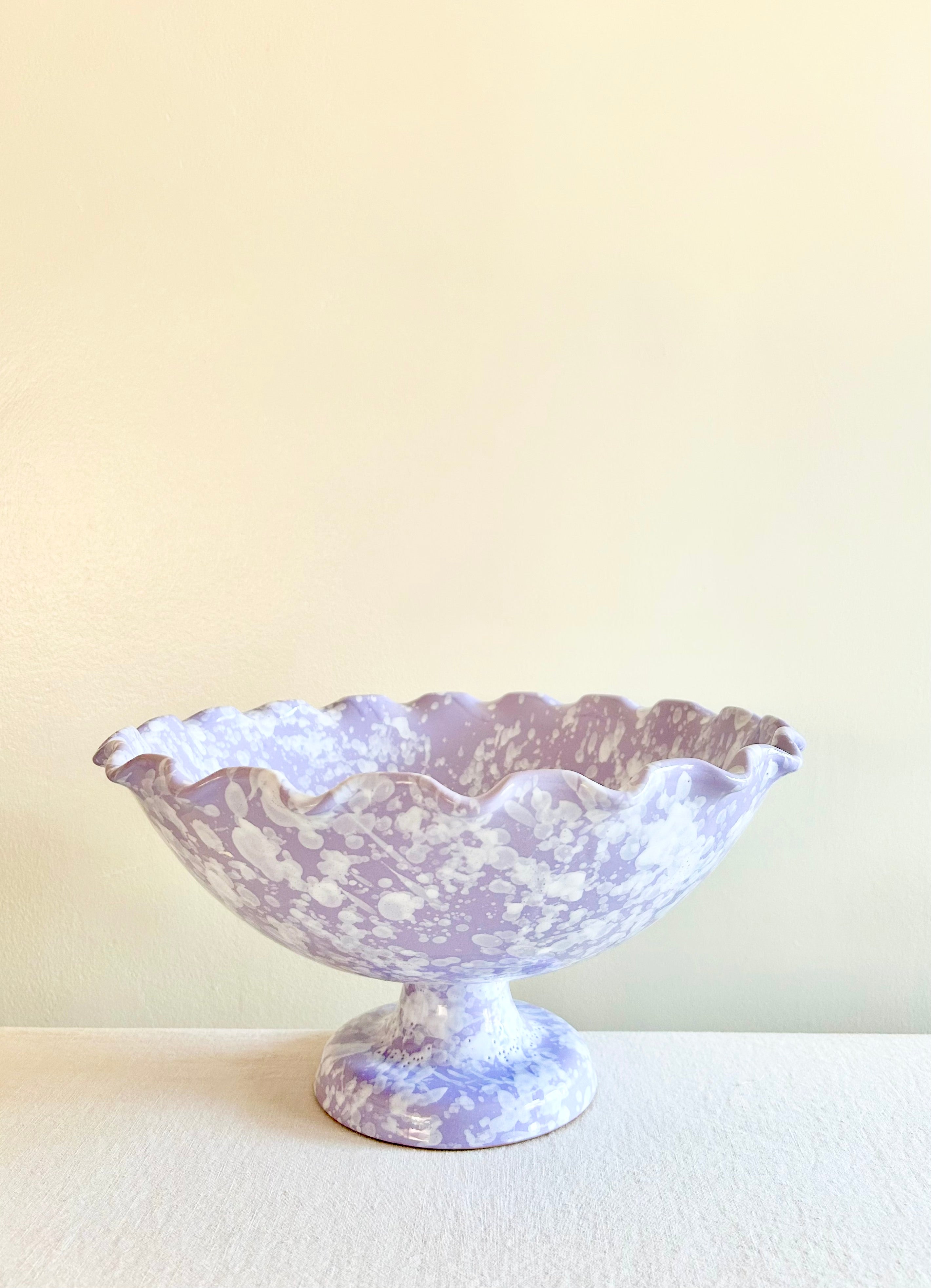 Pompeii Scalloped Compote - Lavande -  13"