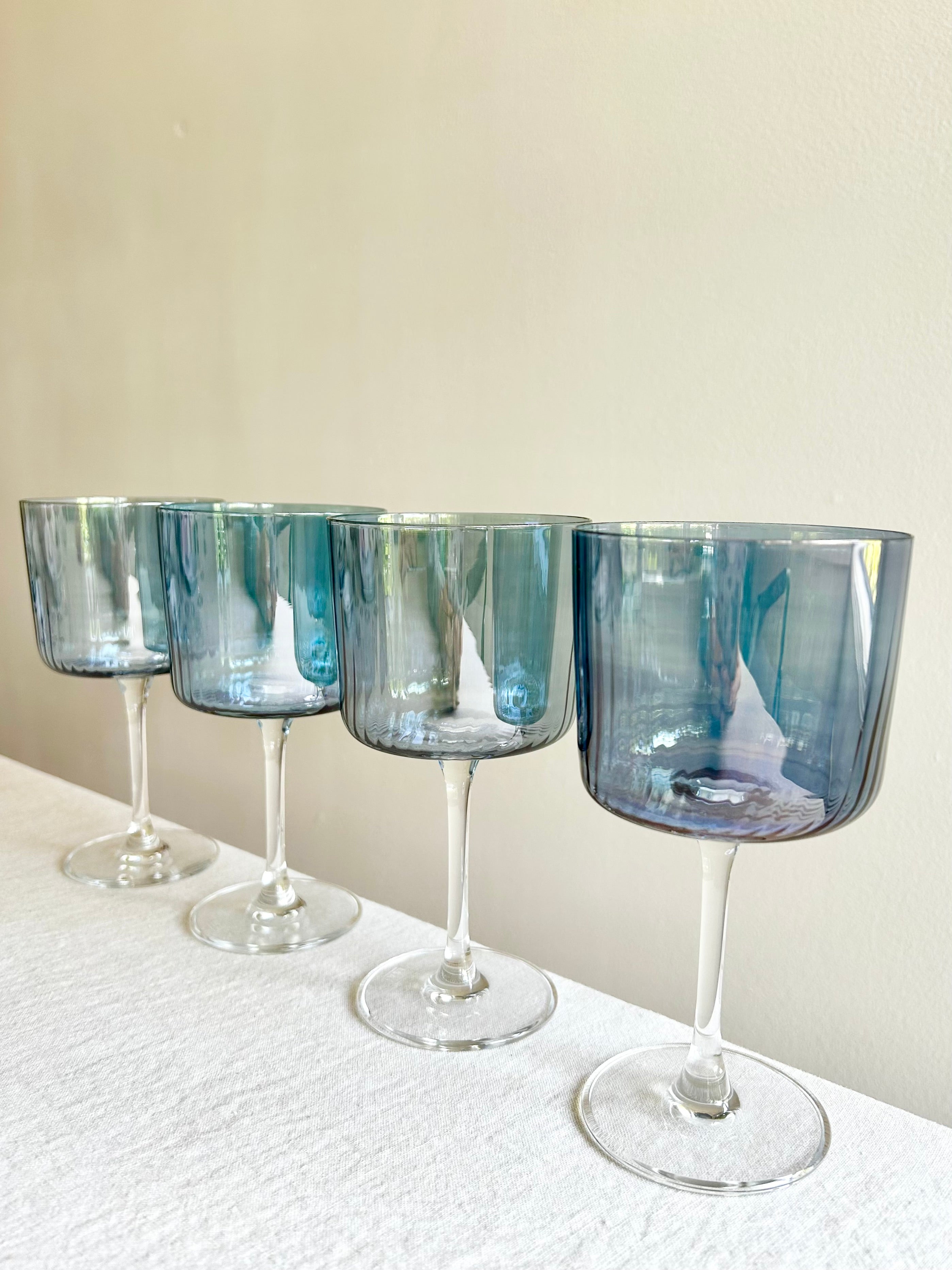 Gems Wine Glass - Sapphire S/4
