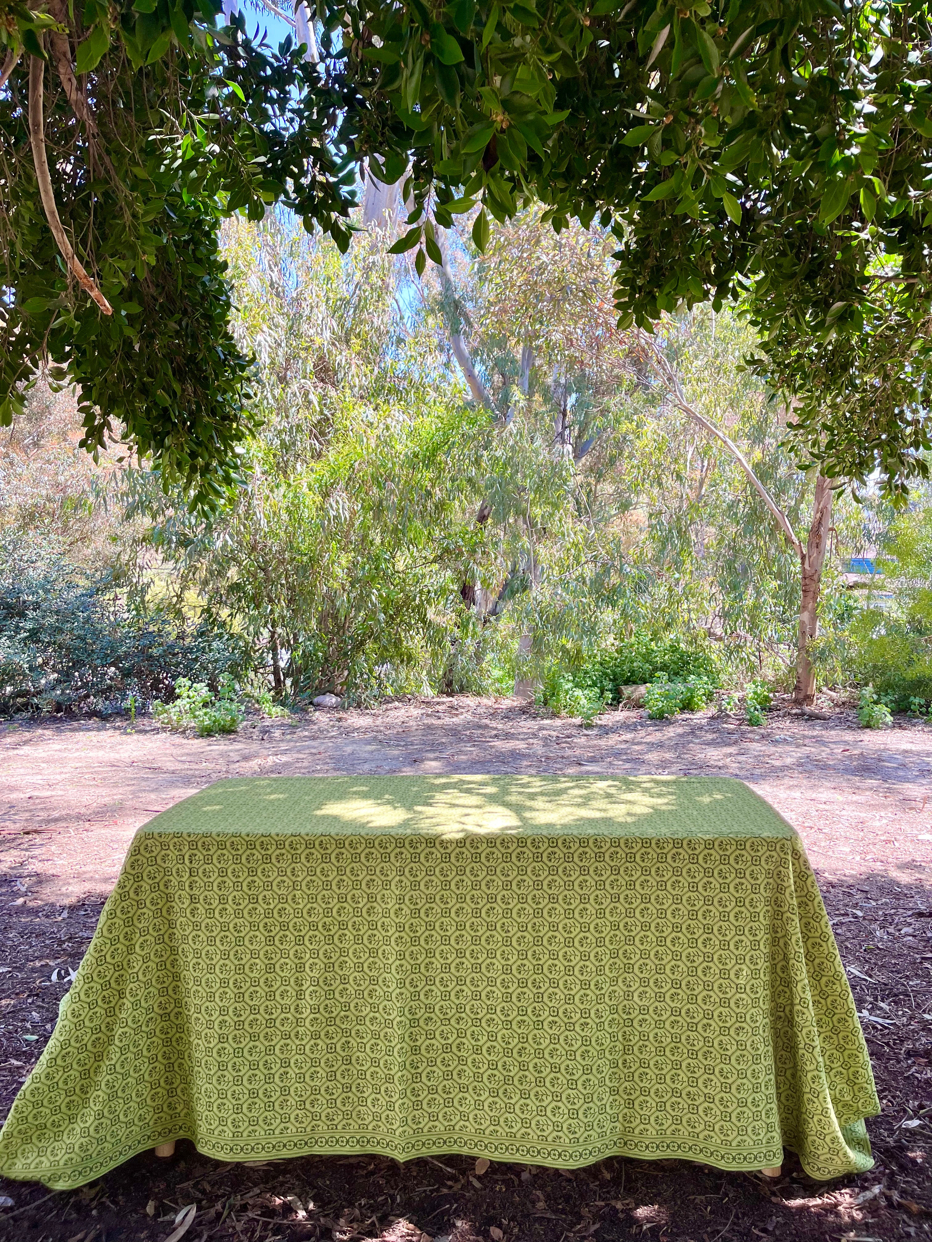 Dentelle Domino Tablecloth - Viridian