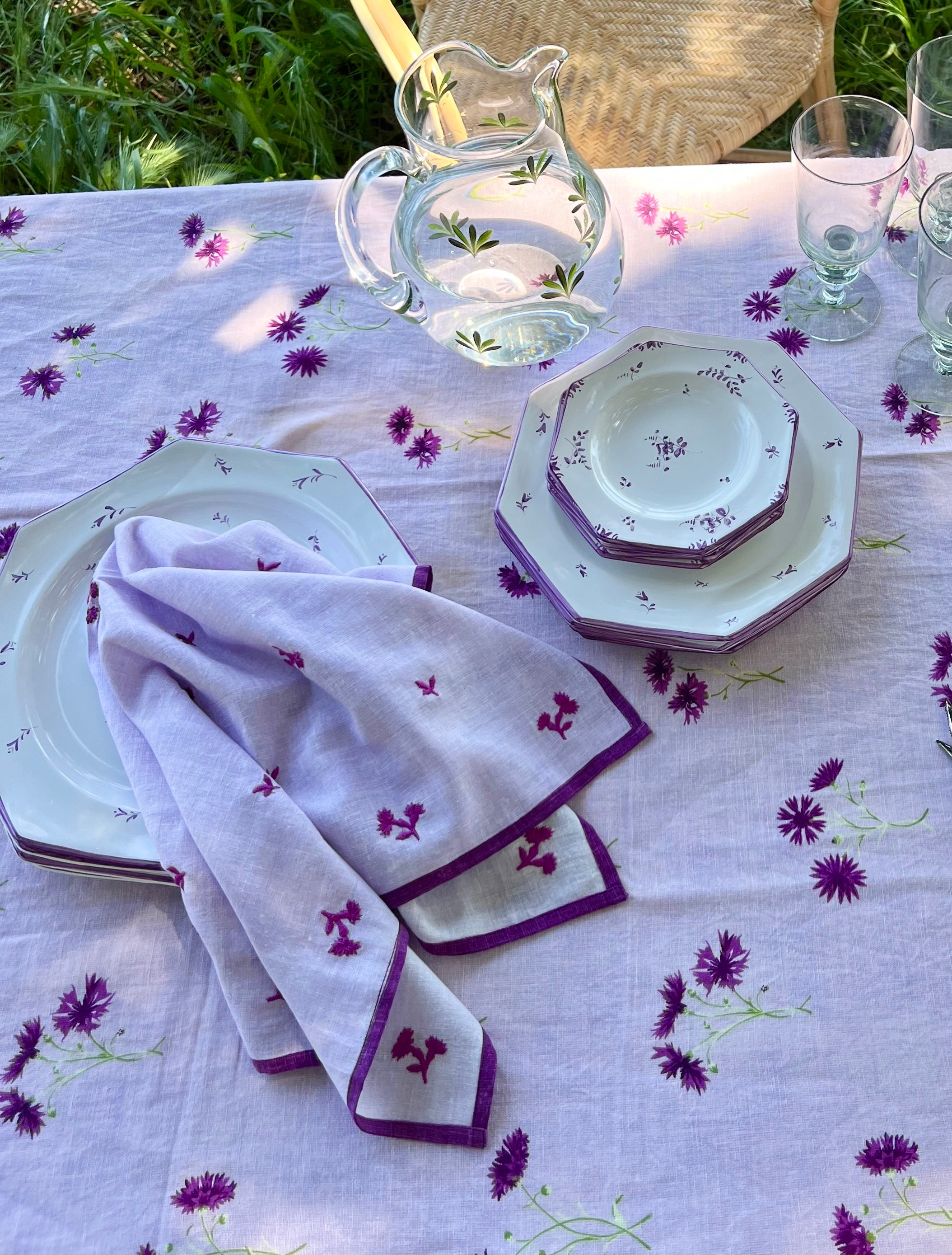 PRE-ORDER - Sainte Marie Dinnerware - Tulips - Lilac