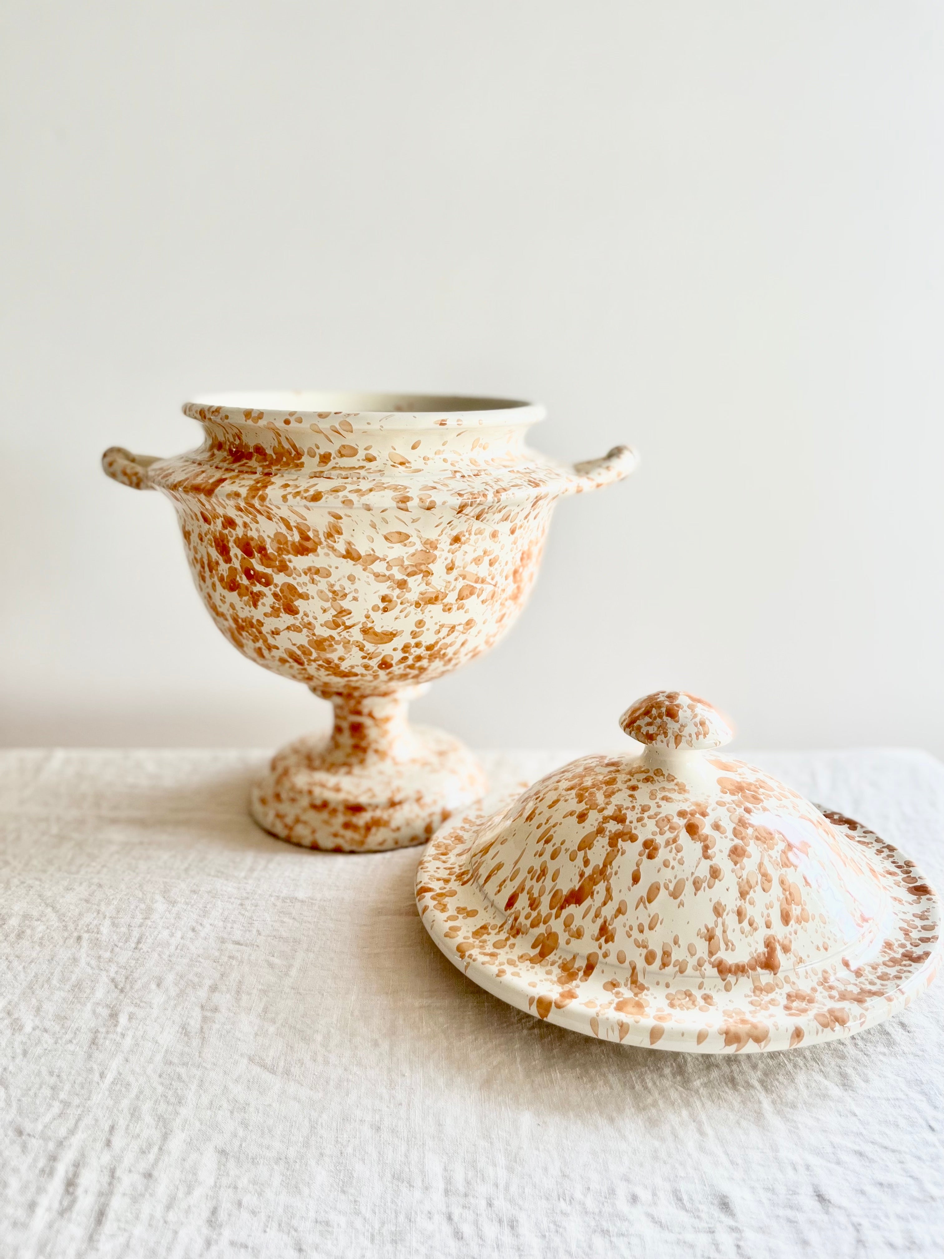 Pompeii Tureen - Natural