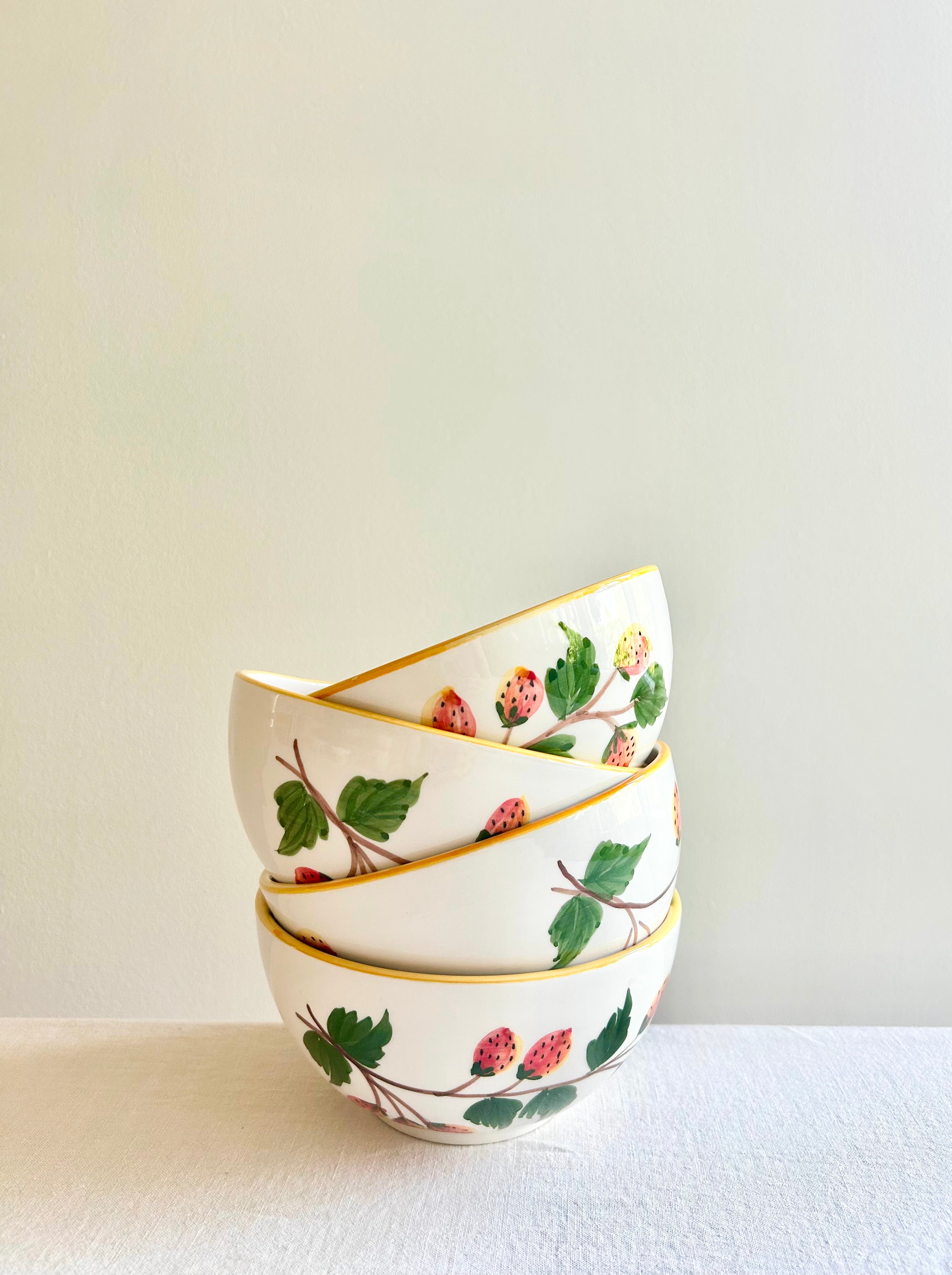 Sweet Berry Dinnerware - S/4