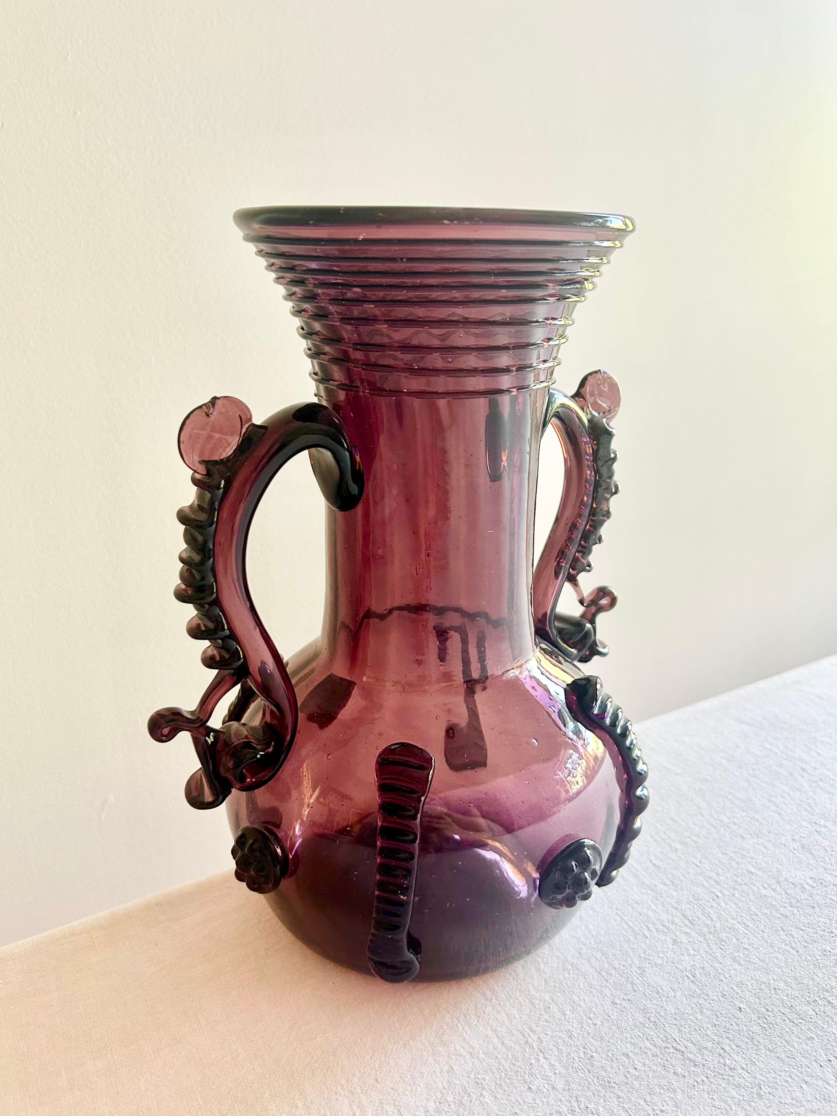 Vaso Petra - Plum