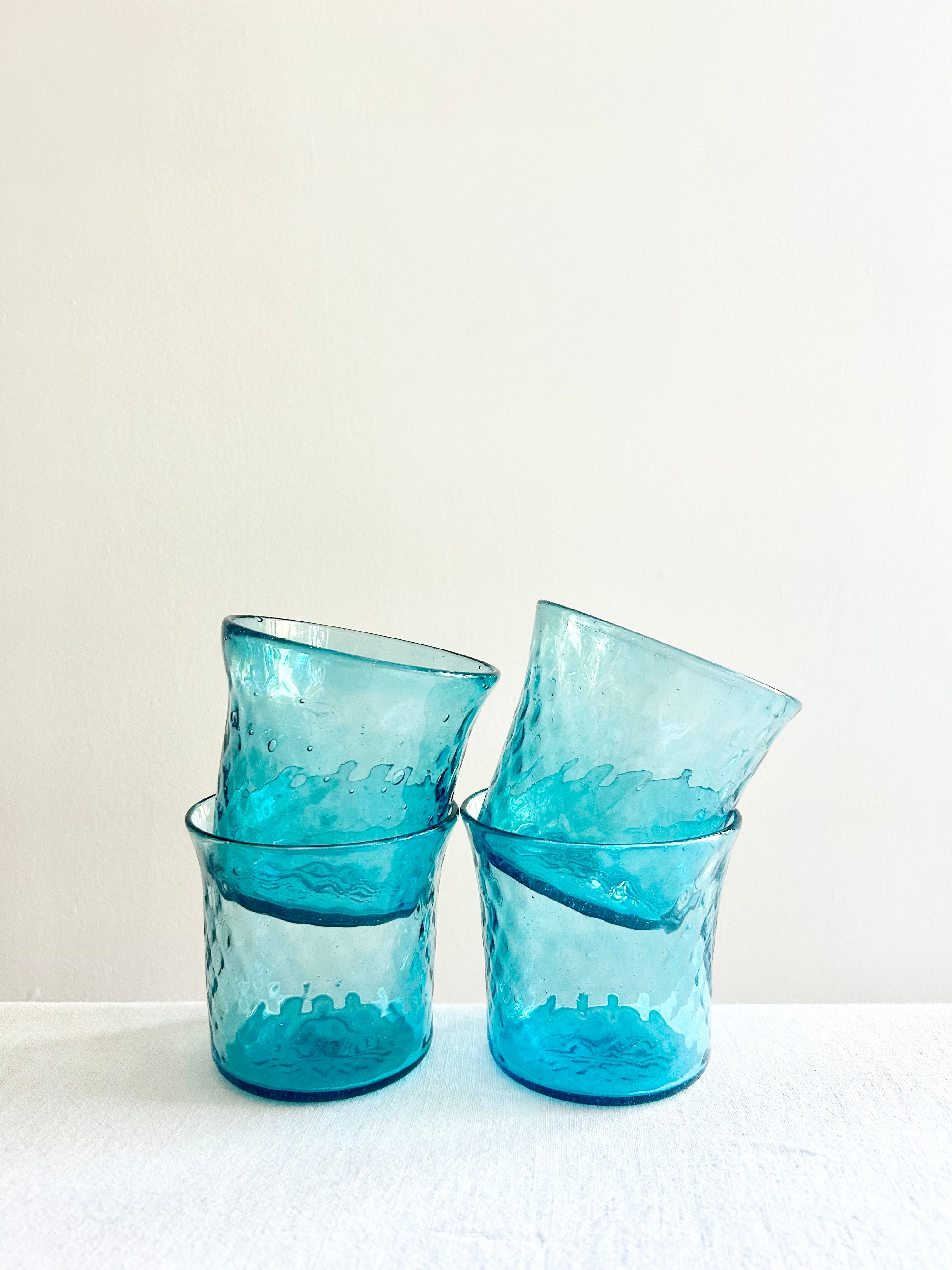 Sencilla Wine Glass - Topaz S/4