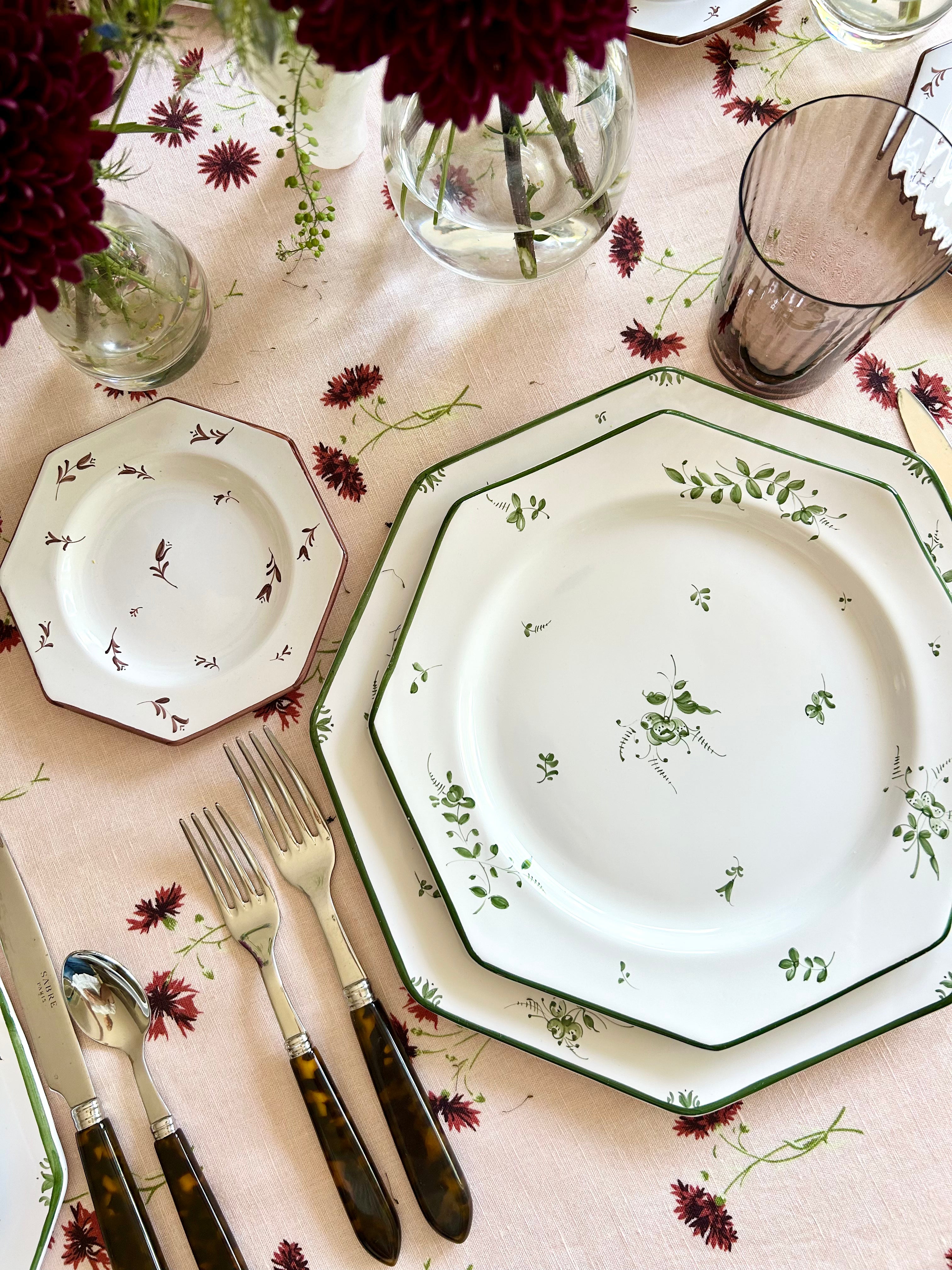 Louisa Cornflower Tablecloth - Burgundy
