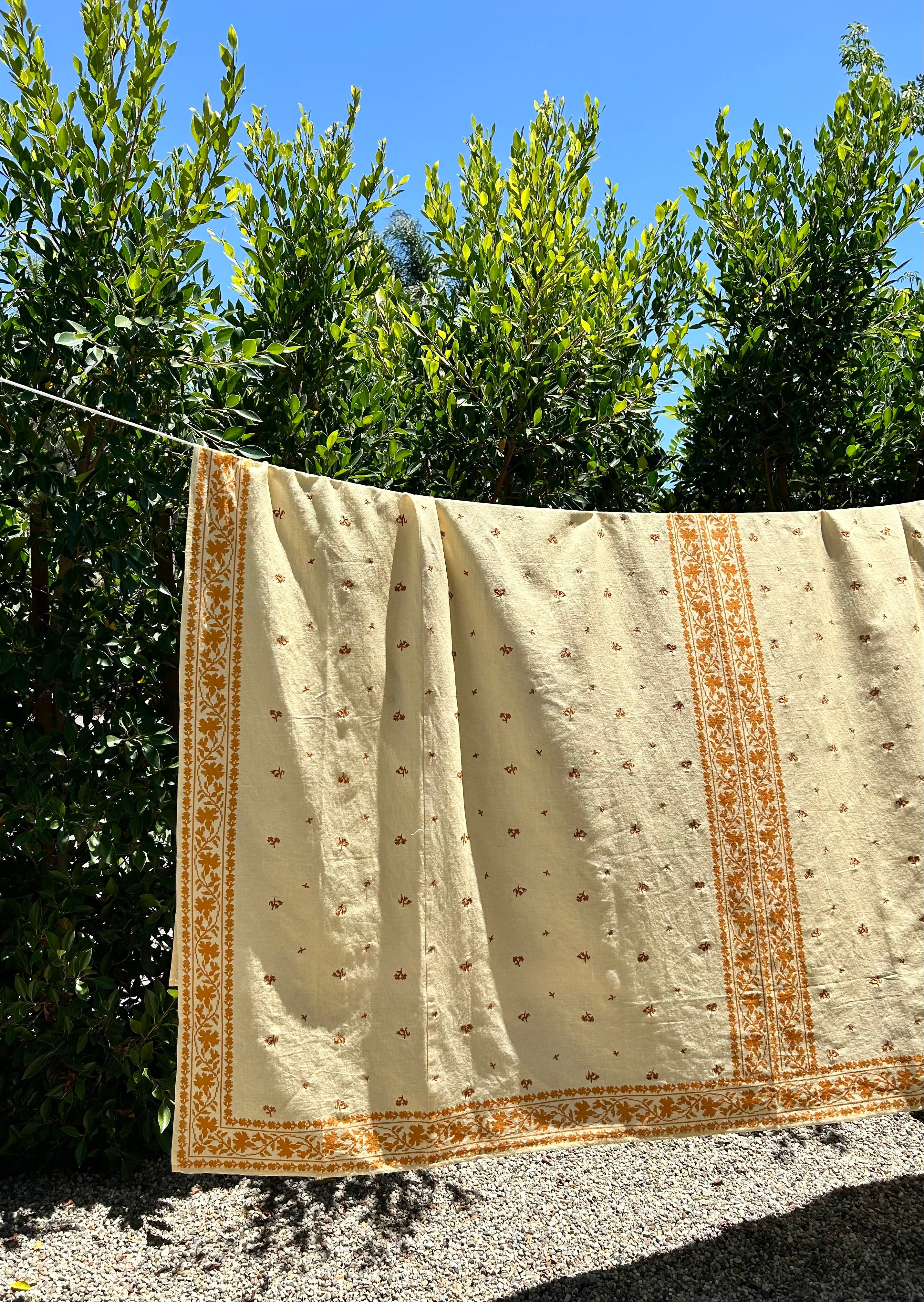 Odessa Embroidered Tablecloth - Amber