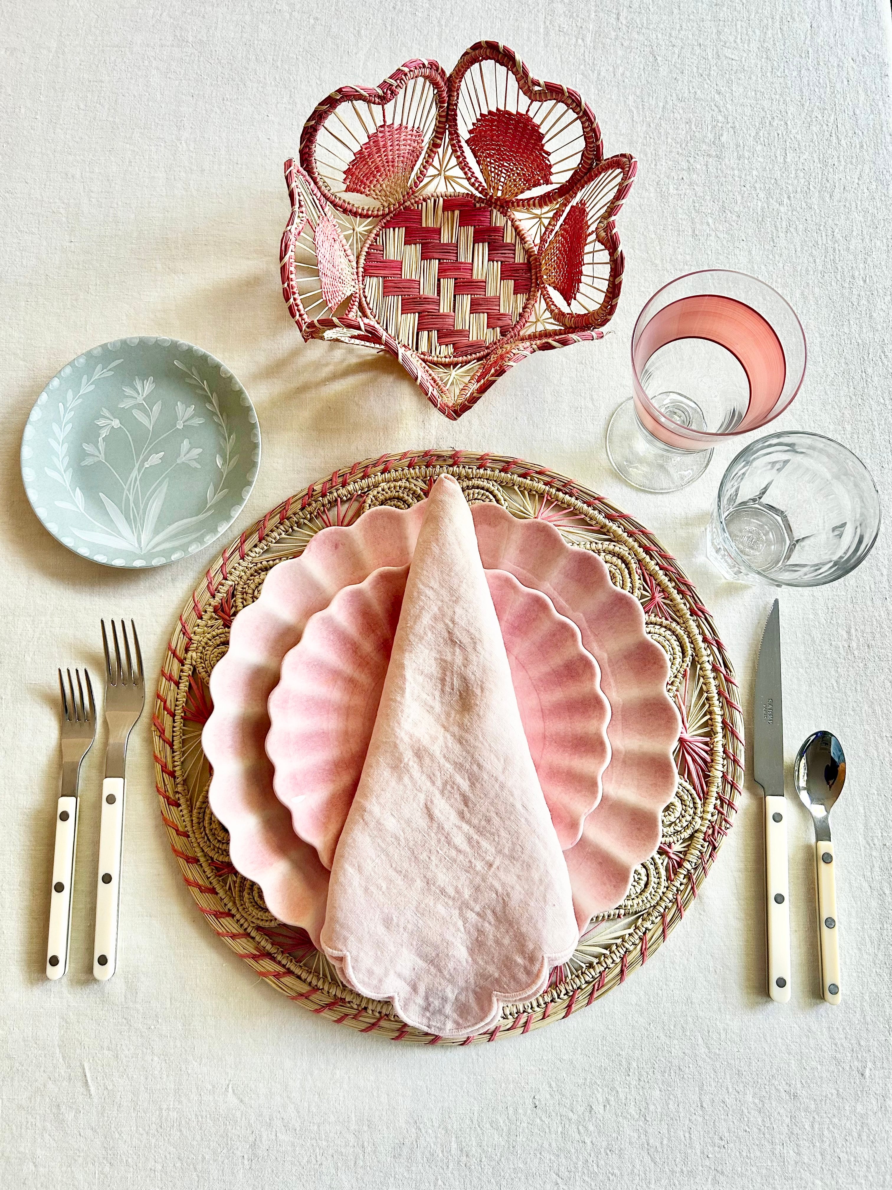 Soleil Bread Basket - Pink