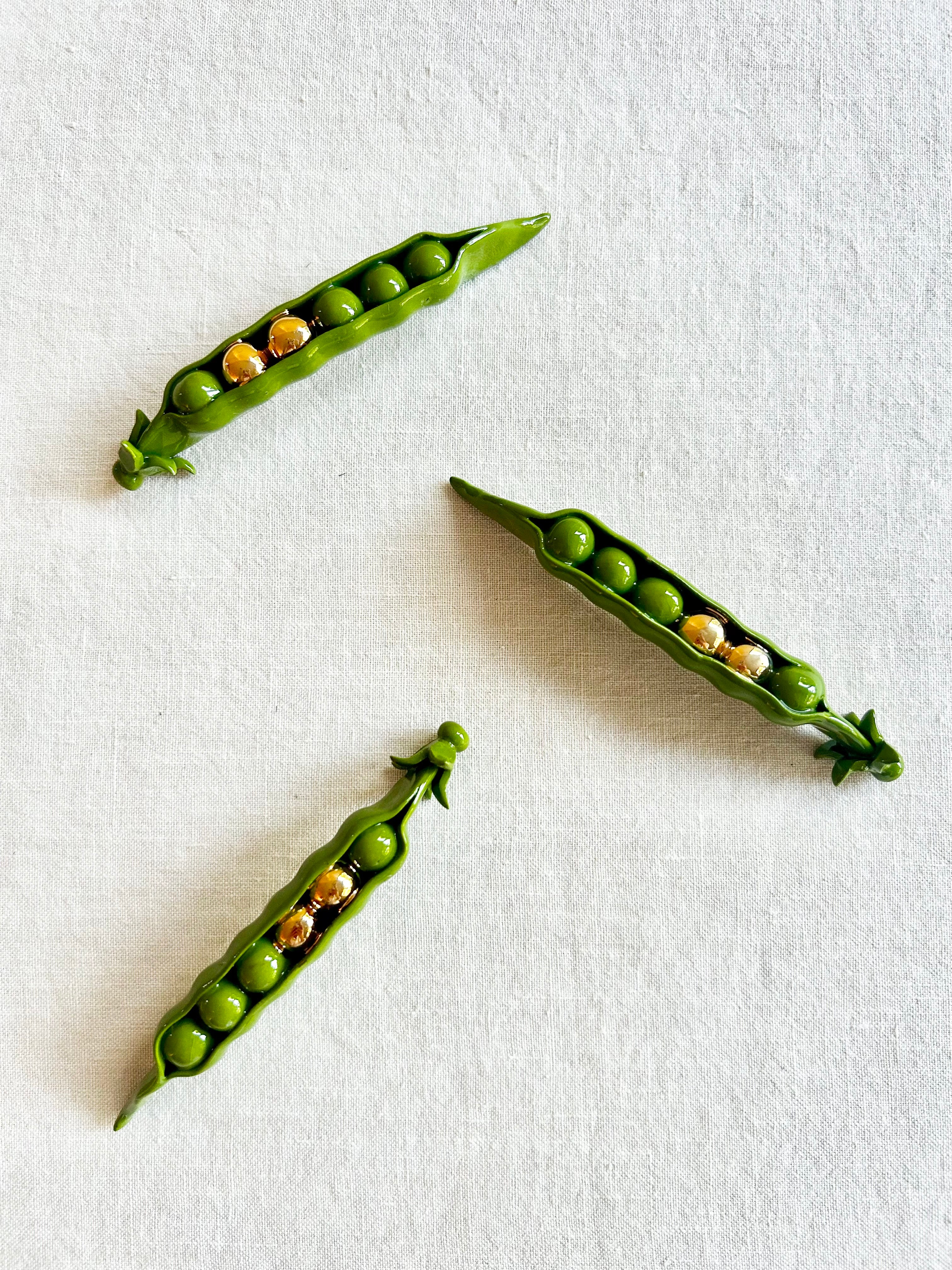 Green Peapod Knife Rest/ Napkin Decor - S/3