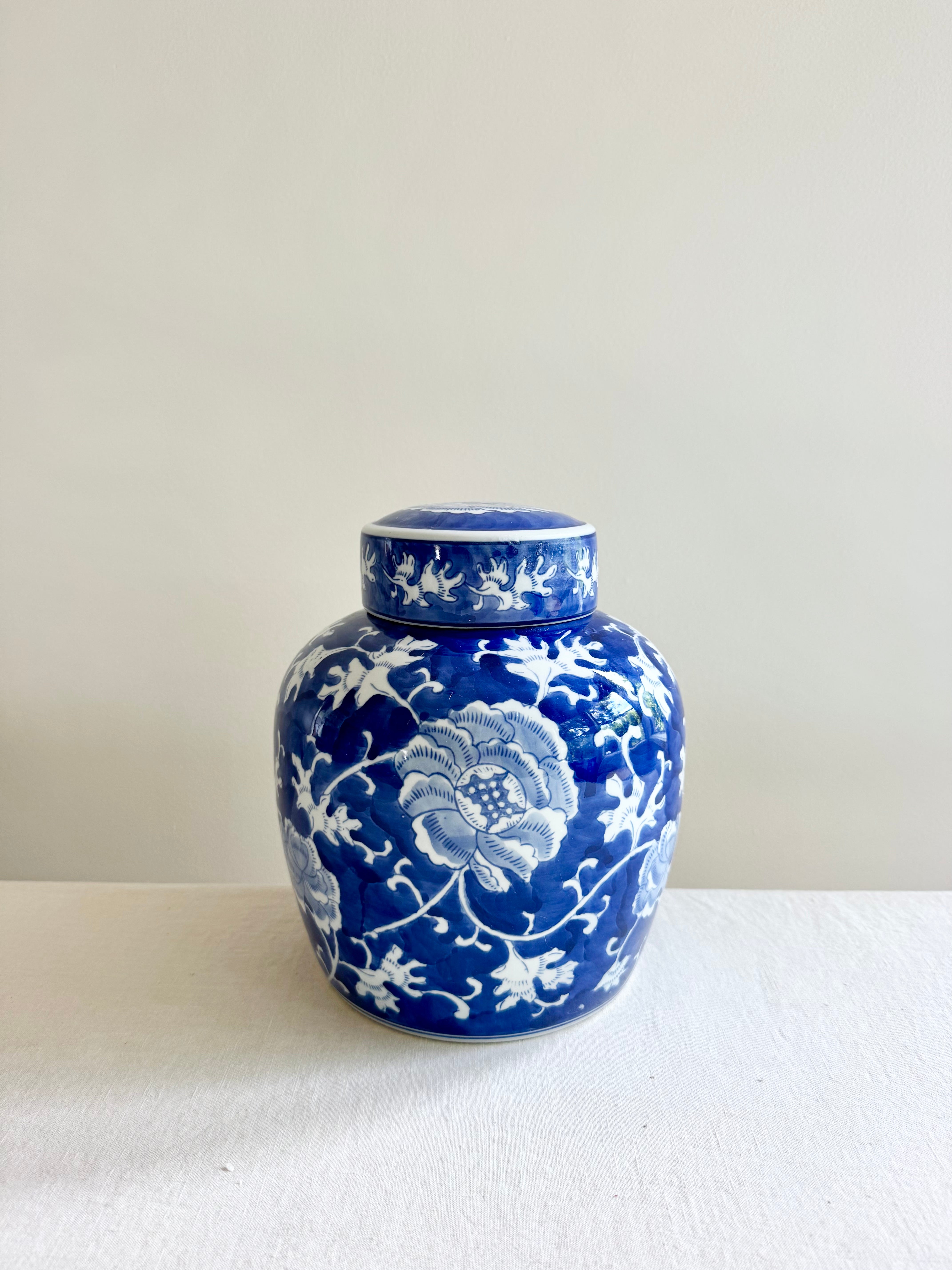 Chinoiserie Lotus Lidded Jar