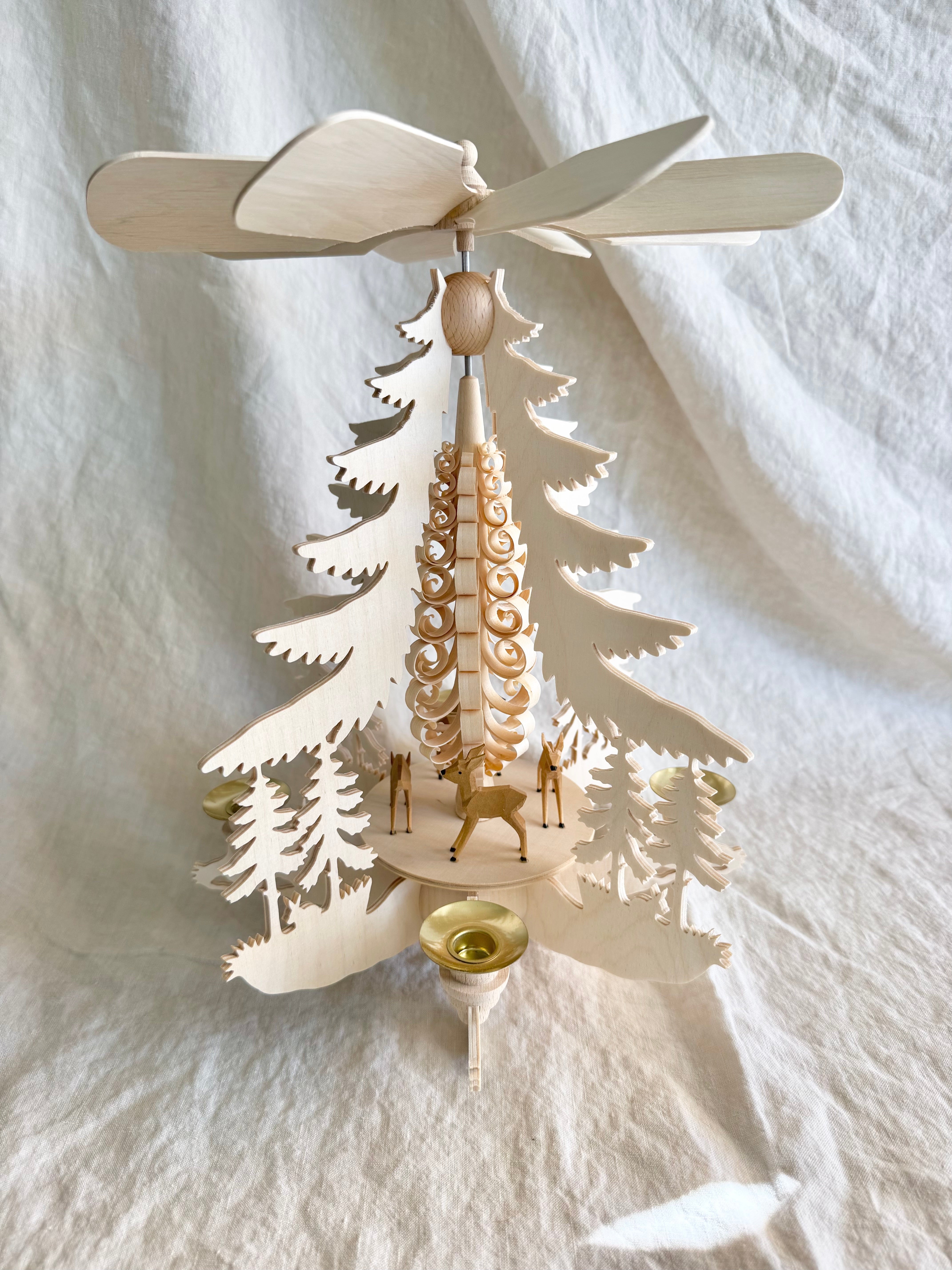 Spinning Woodland Candle Pyramid - Natural