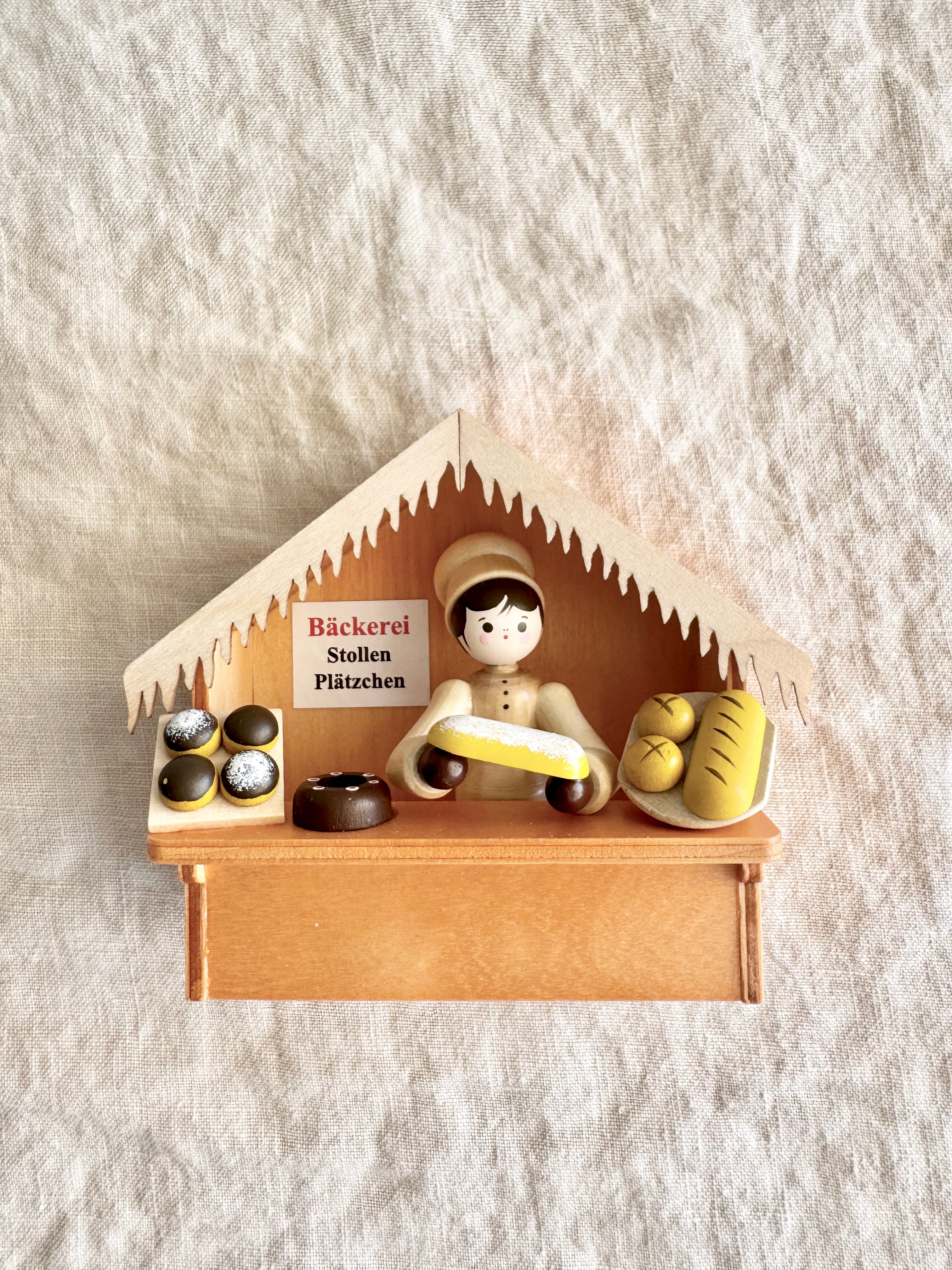 Noel Market Booth - Bakery