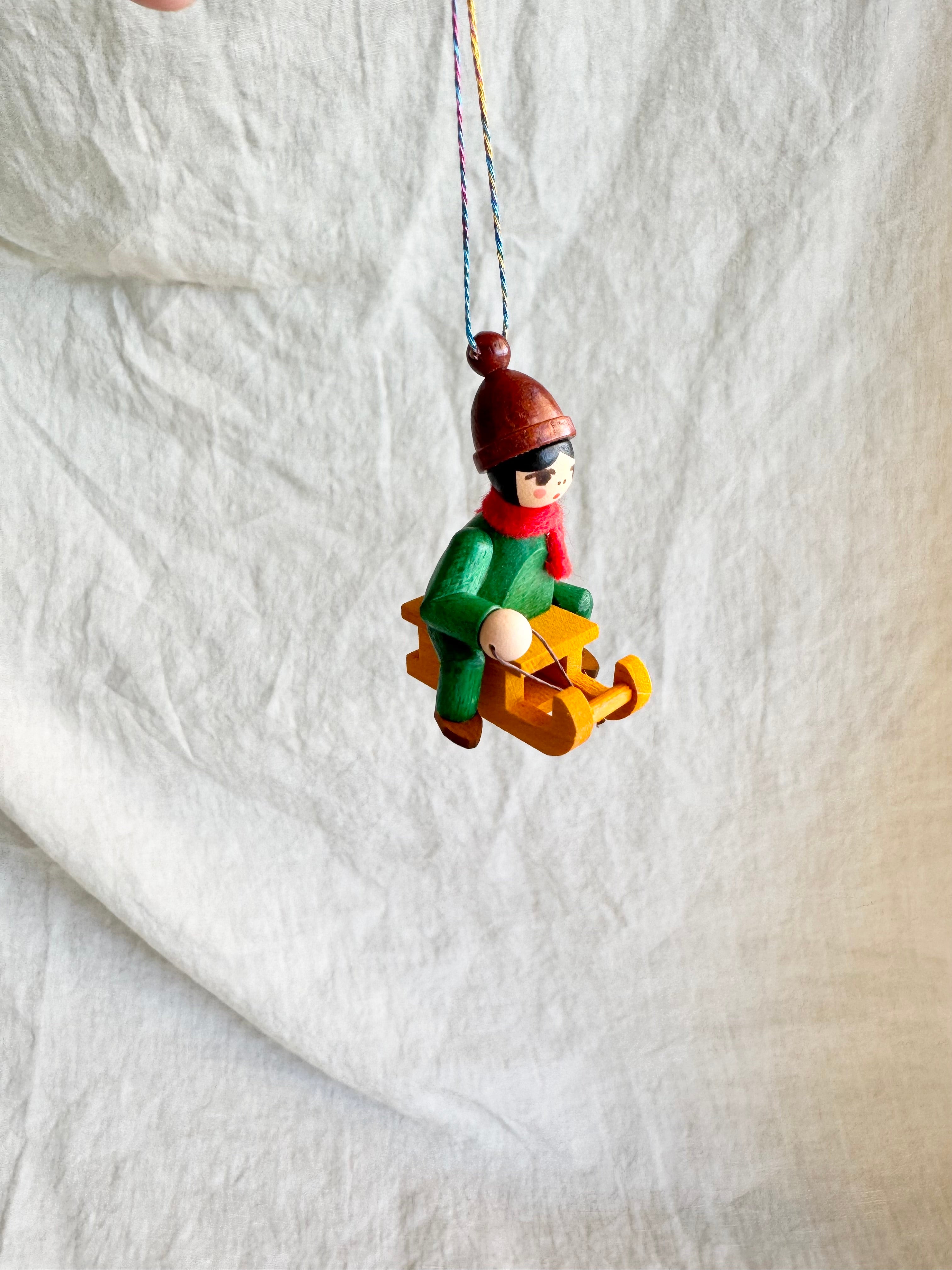 Winter Children Ornaments S/6
