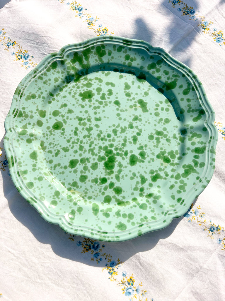 round green spatterware platter 14" detail