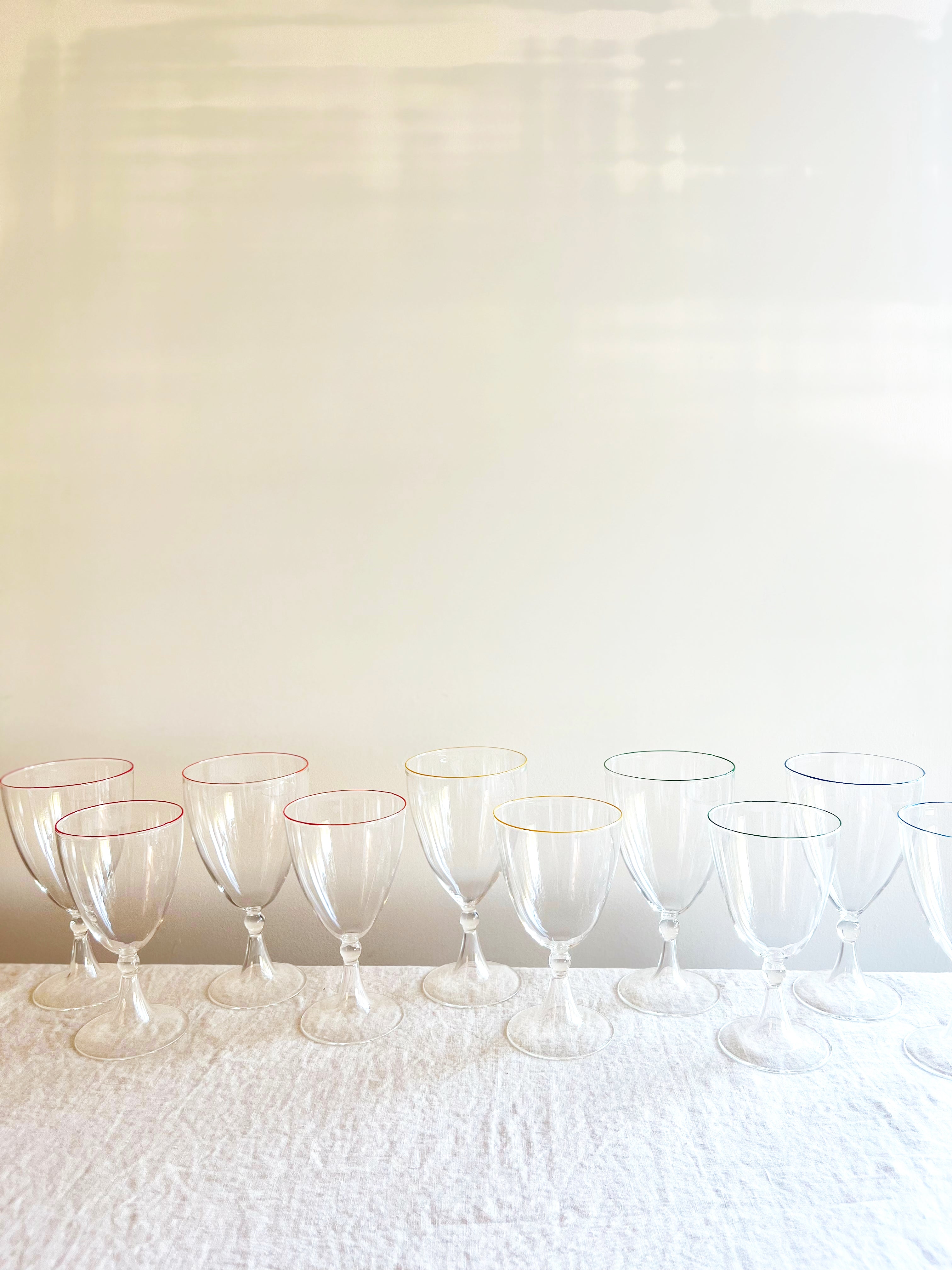 Rita White Wine Glass - Red Rim - S/6
