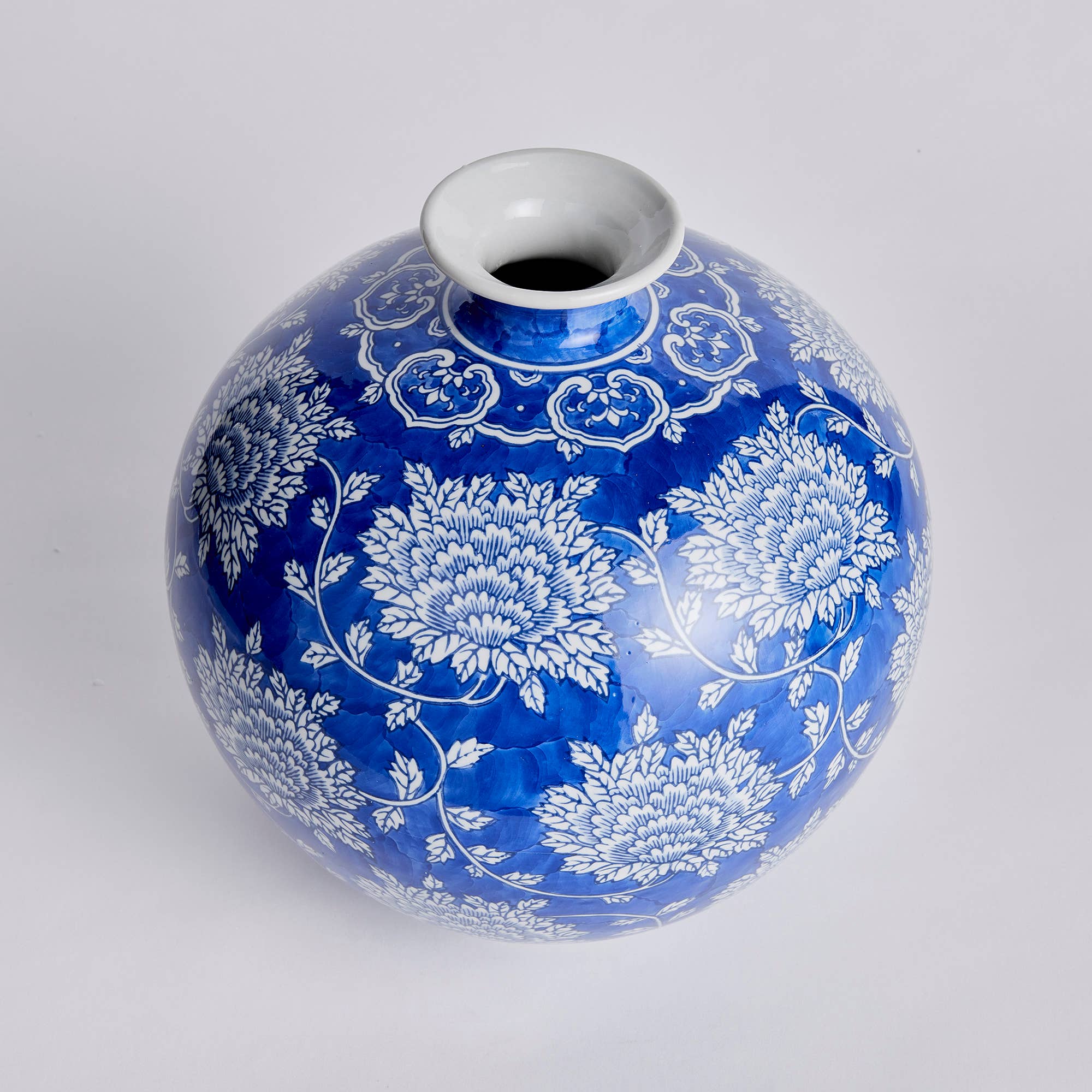 Chinoiserie Lotus Vase