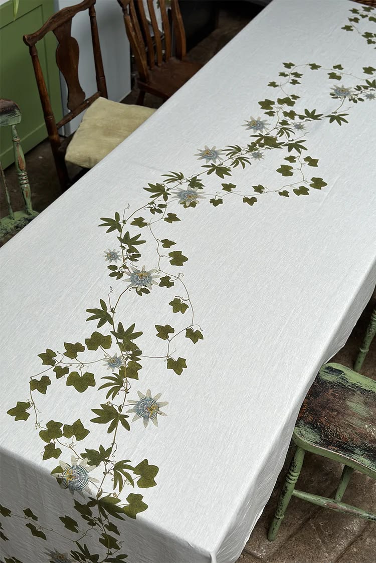 Passiflora Napkins - S/4