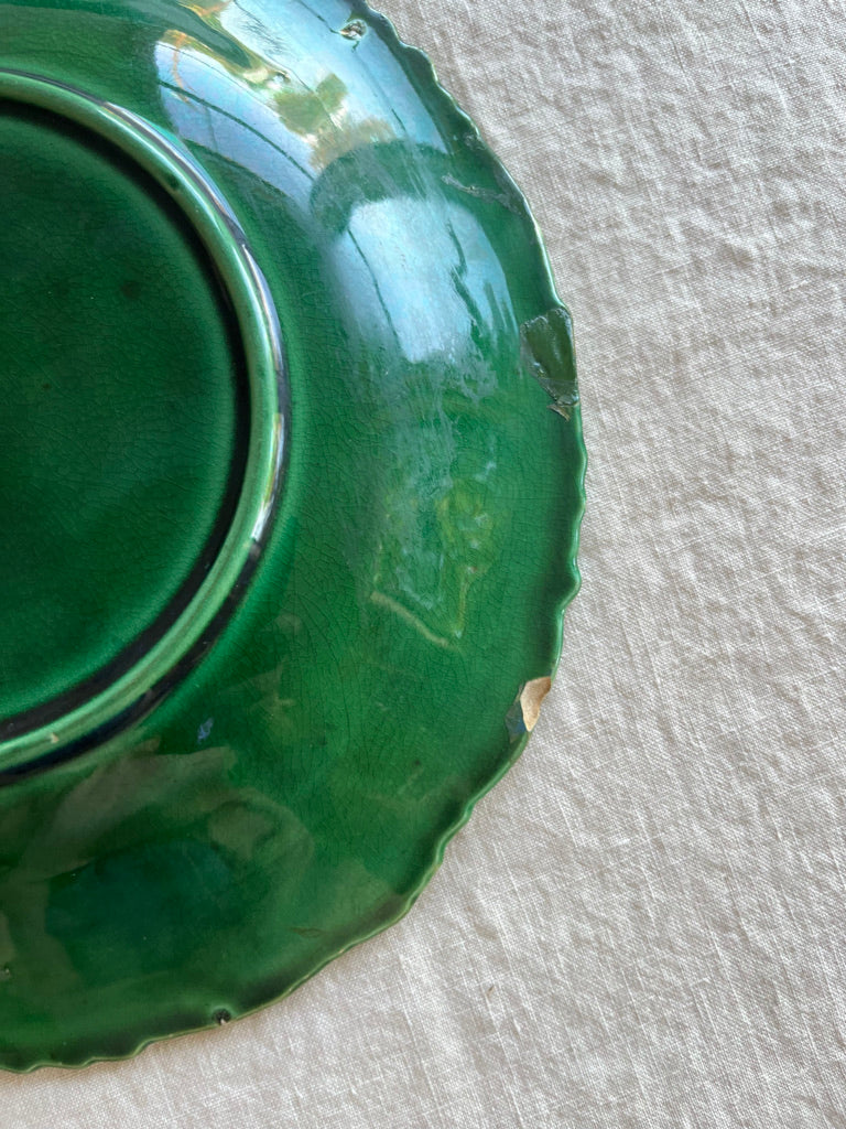 green wedgwood copeland majolica dessert plate small chips on underside of plate rim