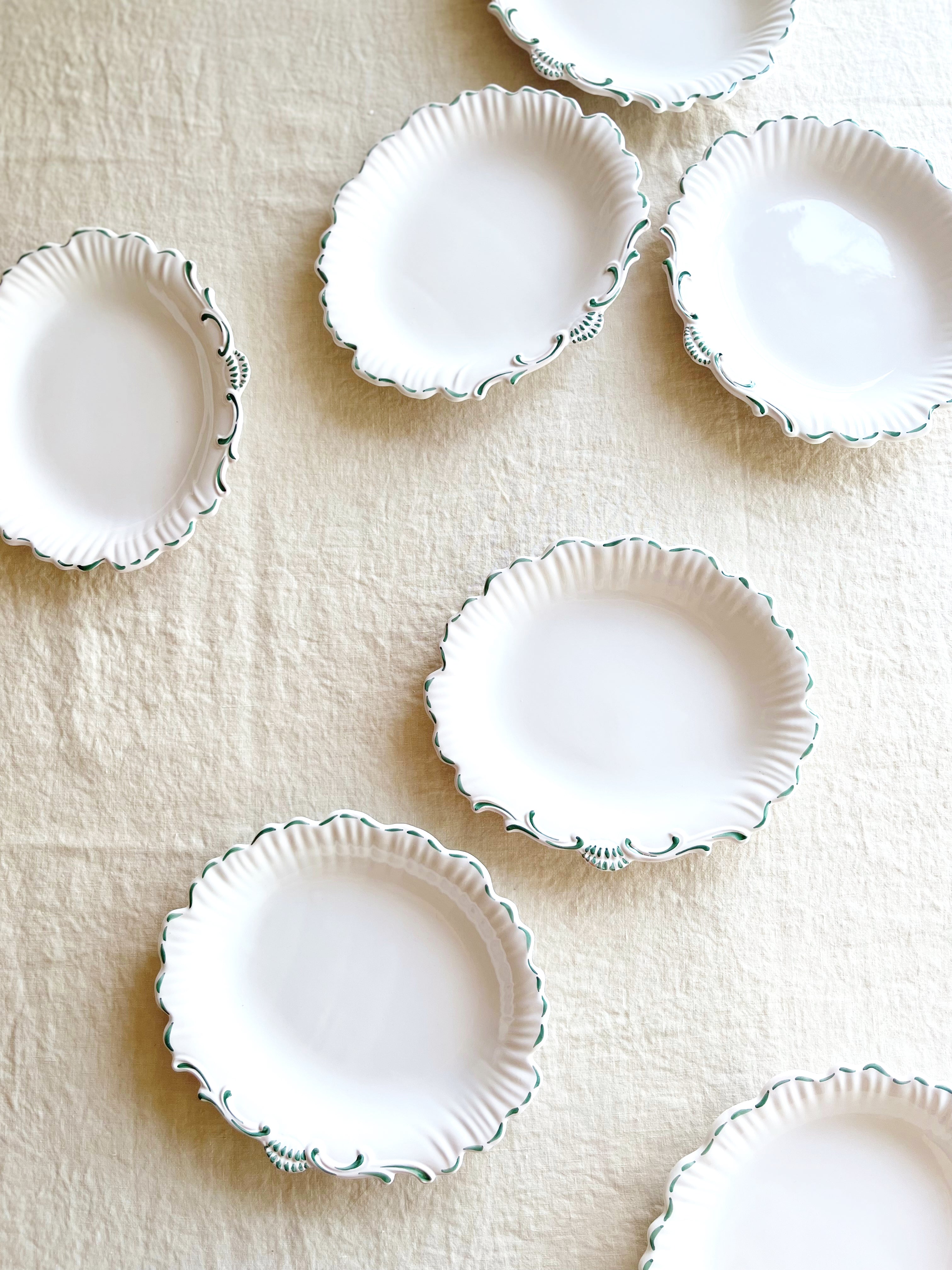 seashell dessert plate with green edge 9 inch with assorted colors