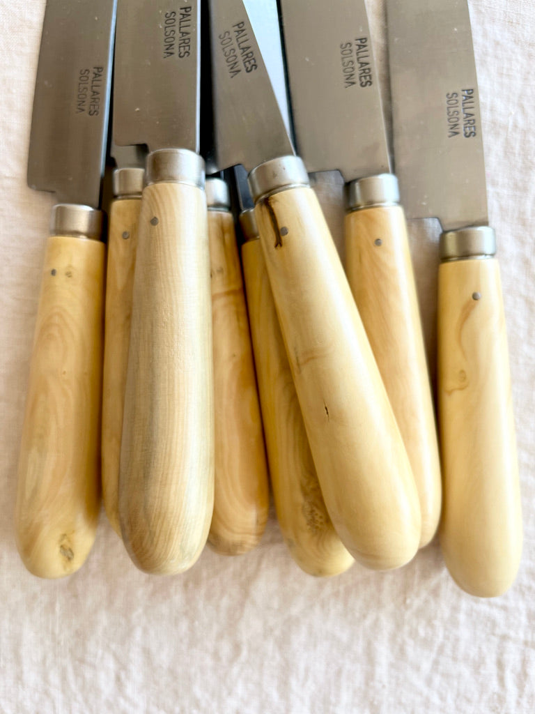 kitchen knife with boxwood handle by pallares solsona carbon steel 15cm group of eight