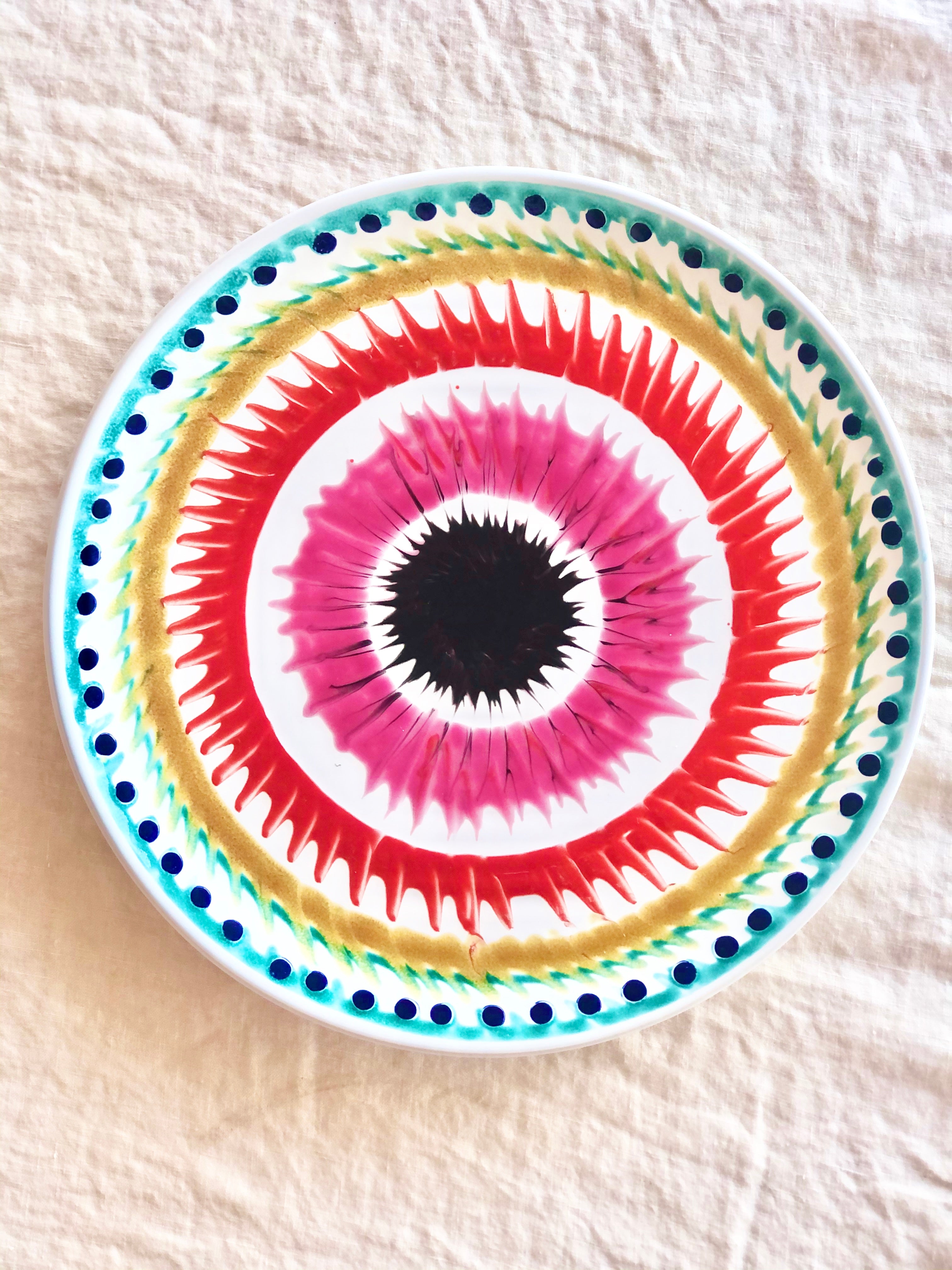 Spiral Nicola Plate - Rainbow - S/4