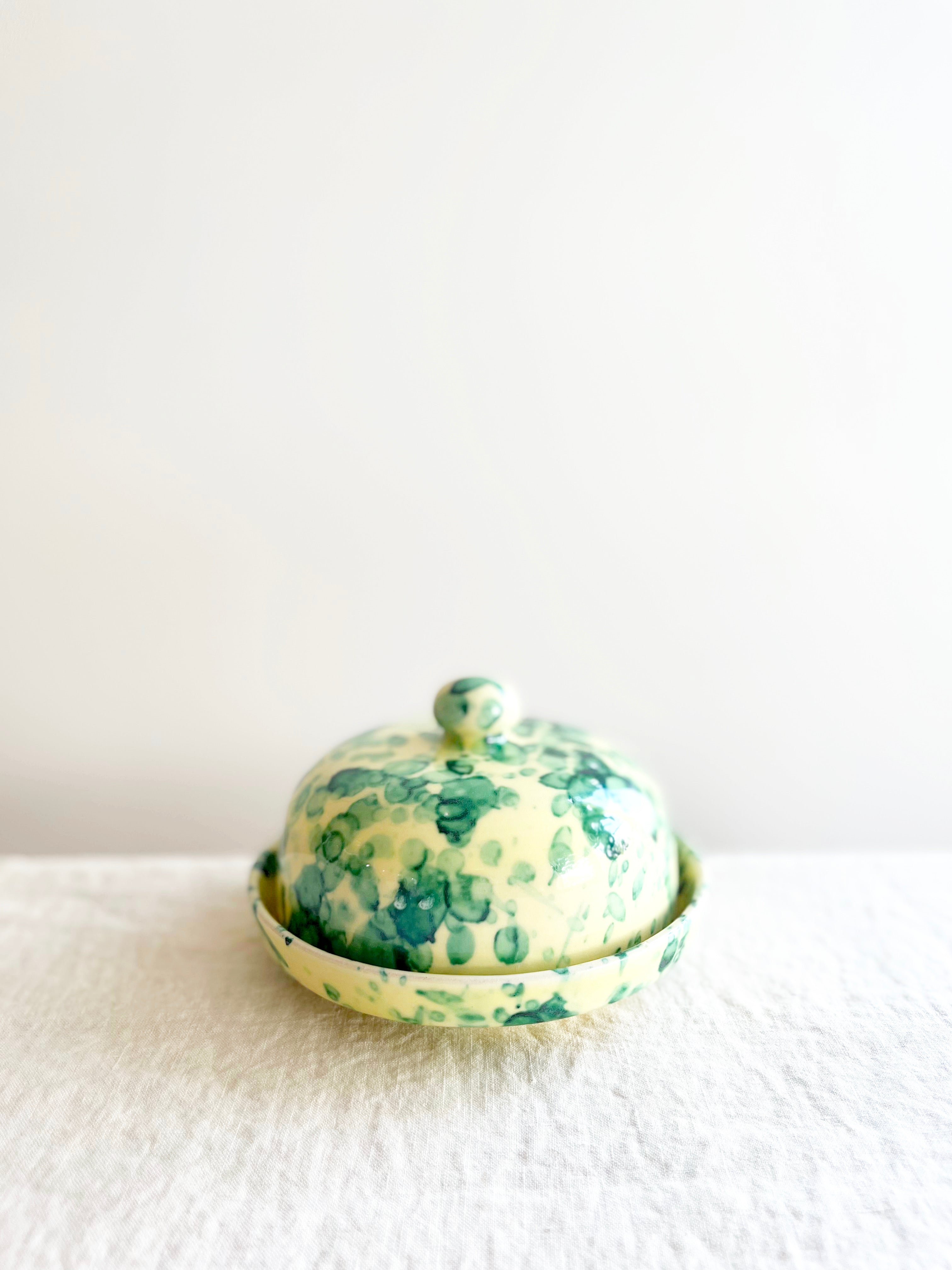 Pompeii Covered Butter Dish - Emerald