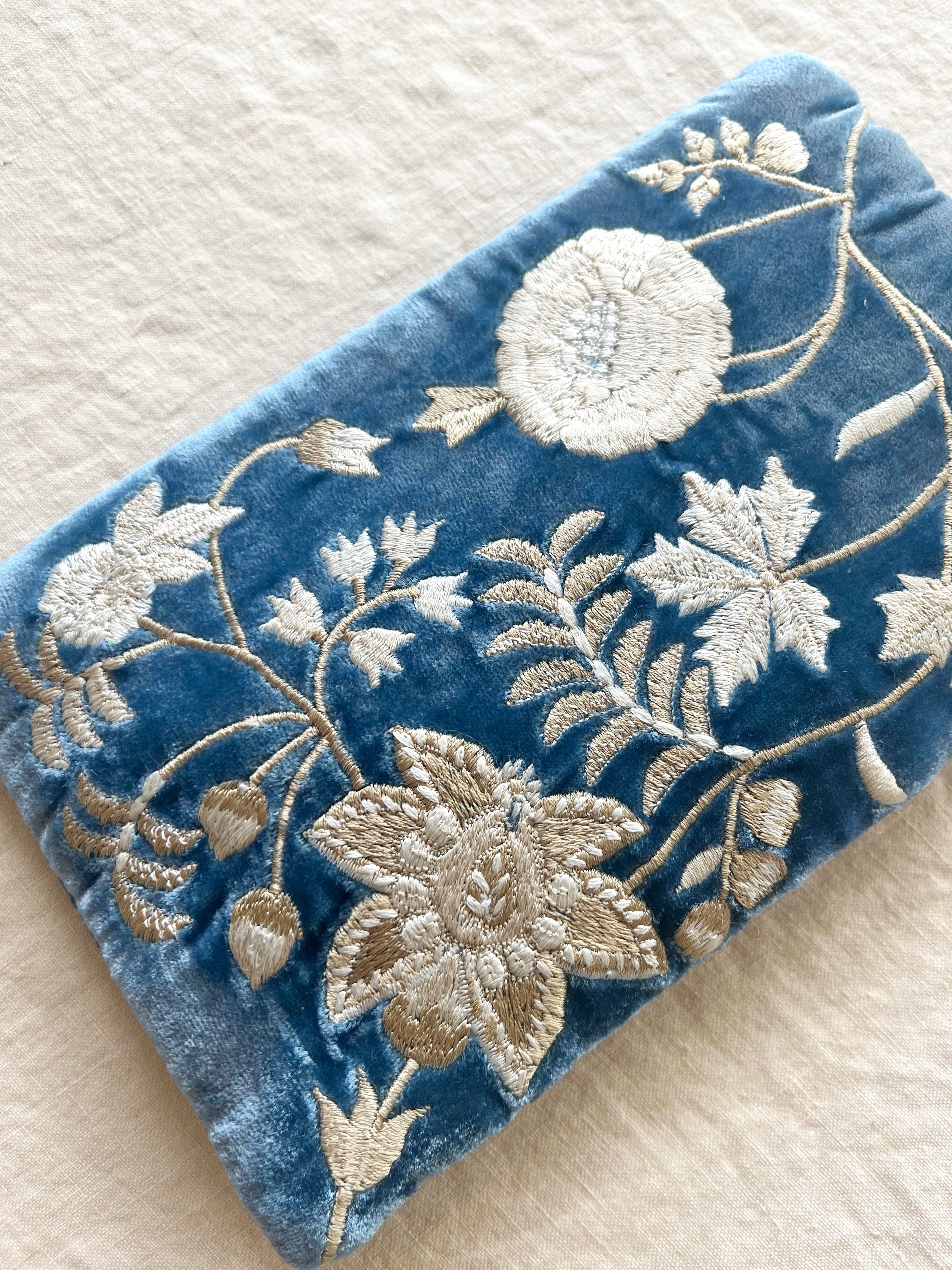 Madame Bovary Pochette - Riviera Blue