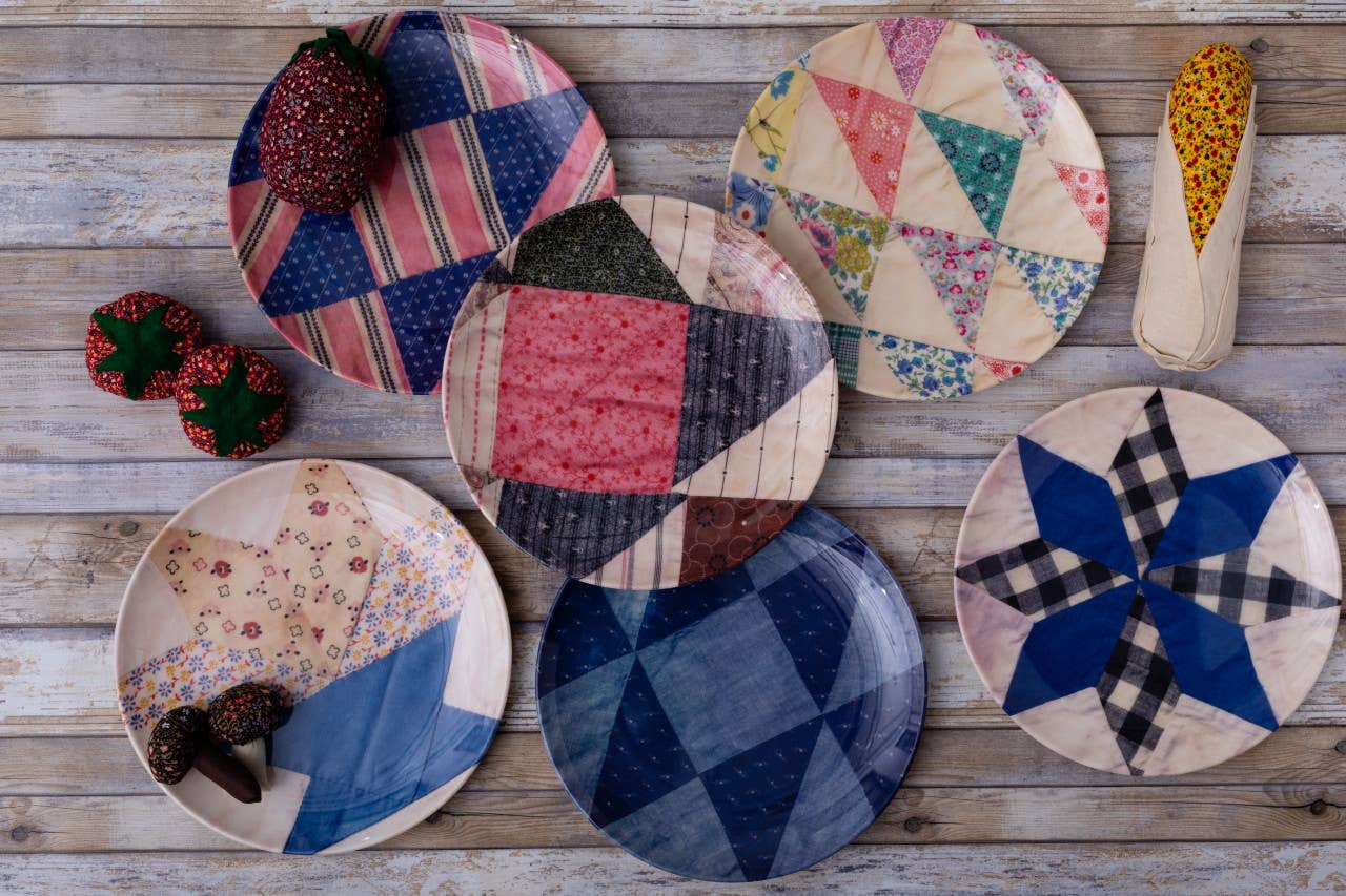 Quilted Kansas Melamine Dinner Plates - S/4