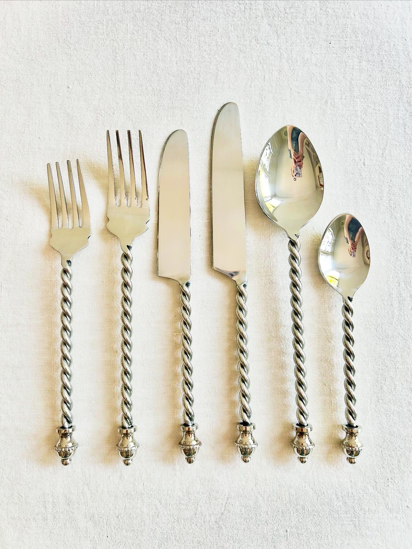 Espirale Flatware - 6 piece set