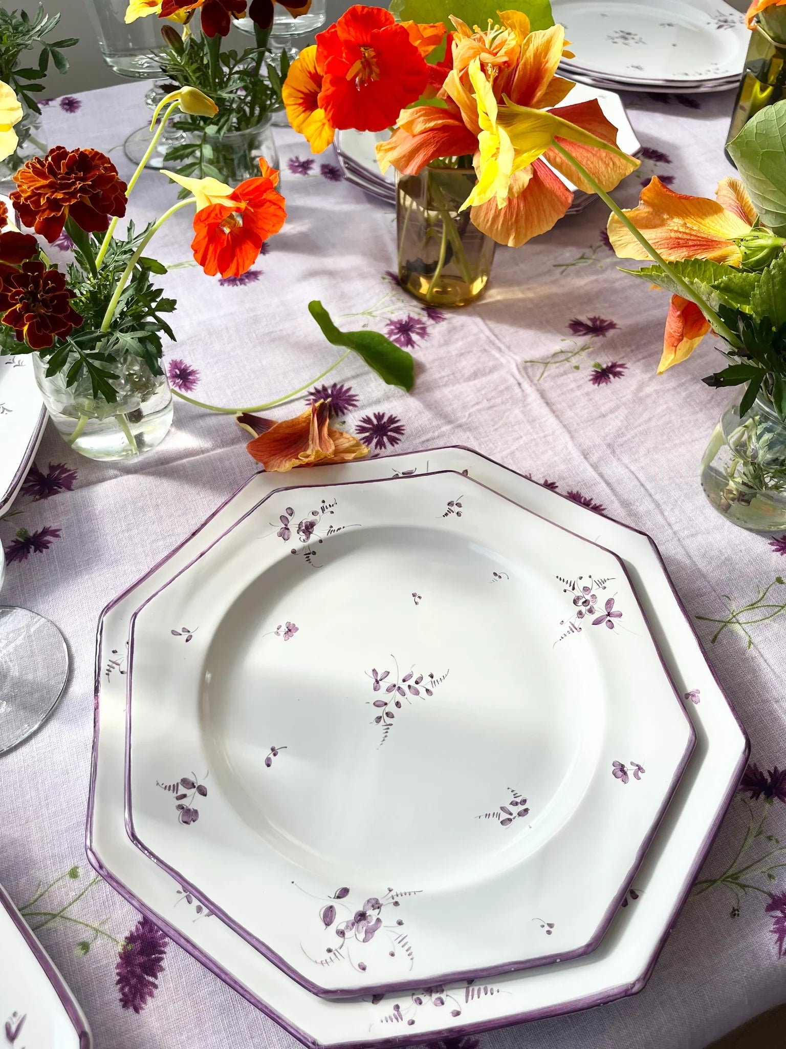 Sainte Marie Charger Plate ~ Tulips ~ Lilac