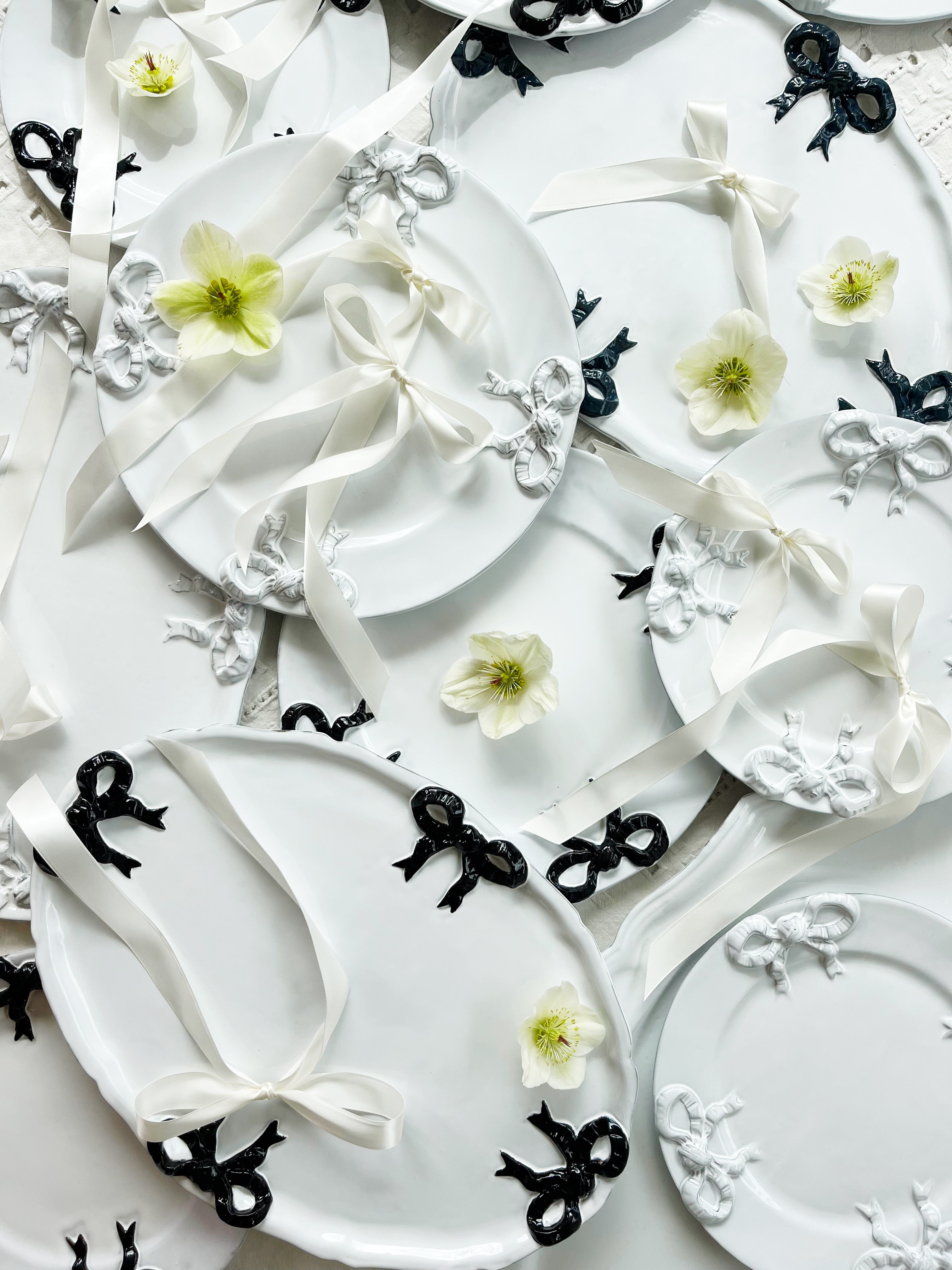 PRE-ORDER -Colette Edition Service Plate -Blanc Bow