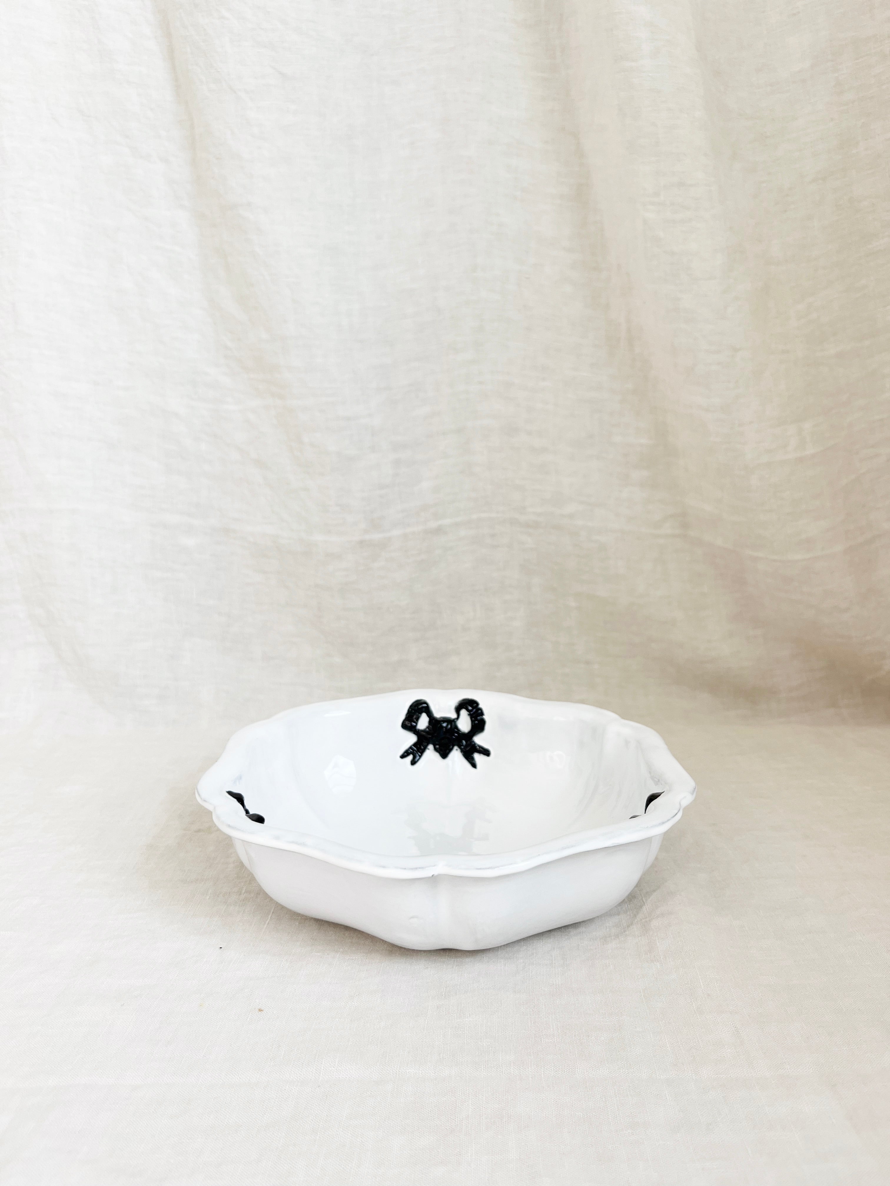 Colette Edition Salad Bowl -Black Bow