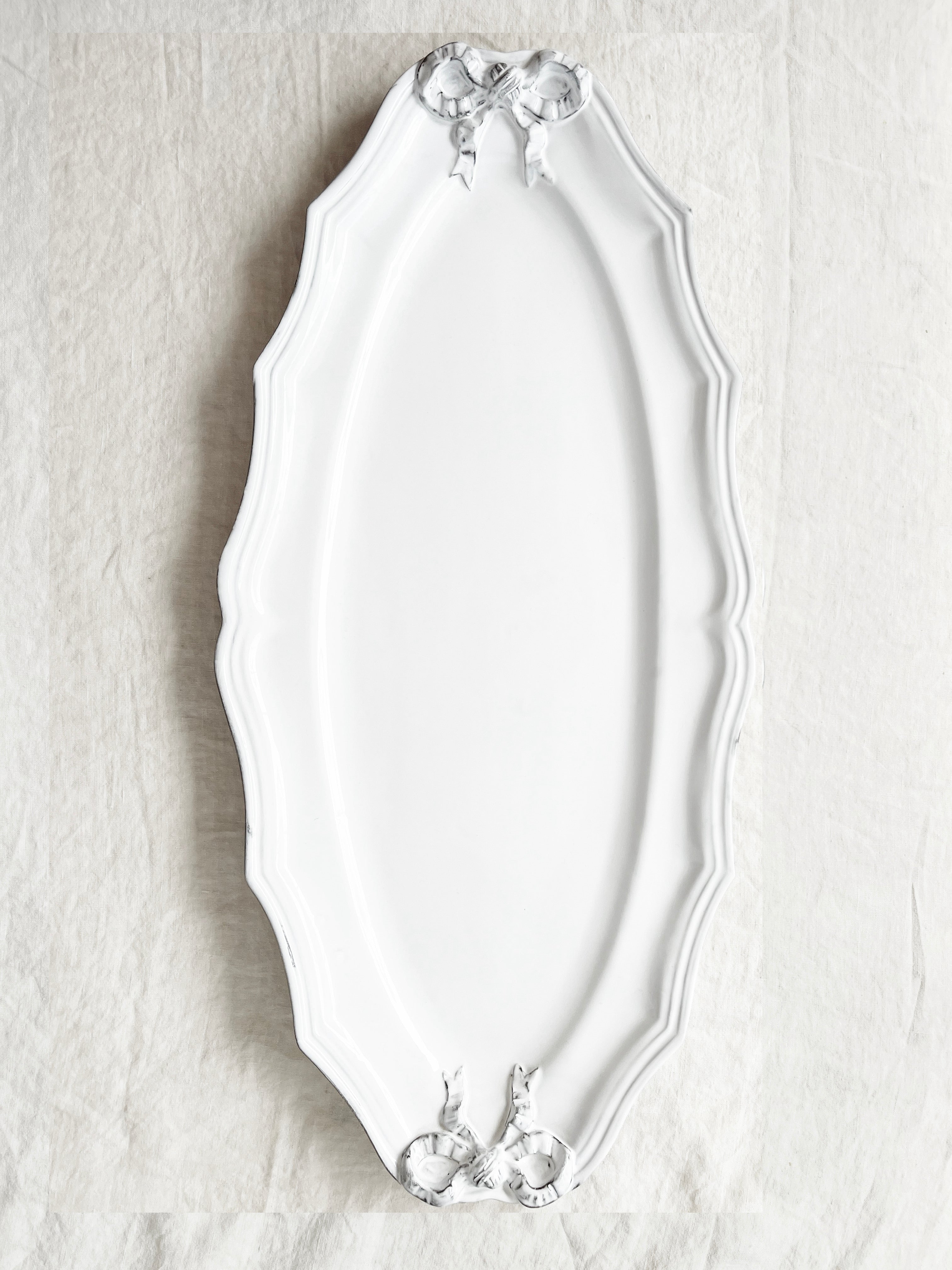 Colette Edition Fish Platter - Blanc Bow