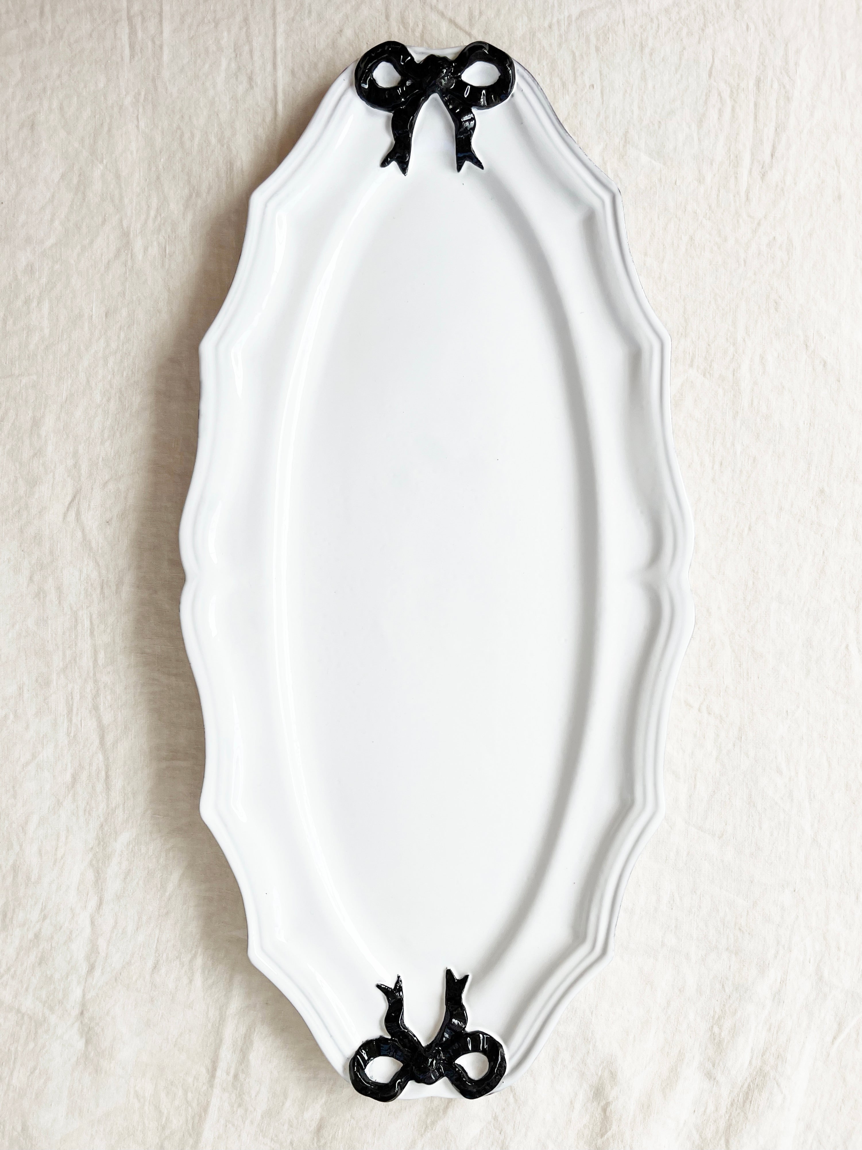 Colette Edition Fish Platter - Black Bow