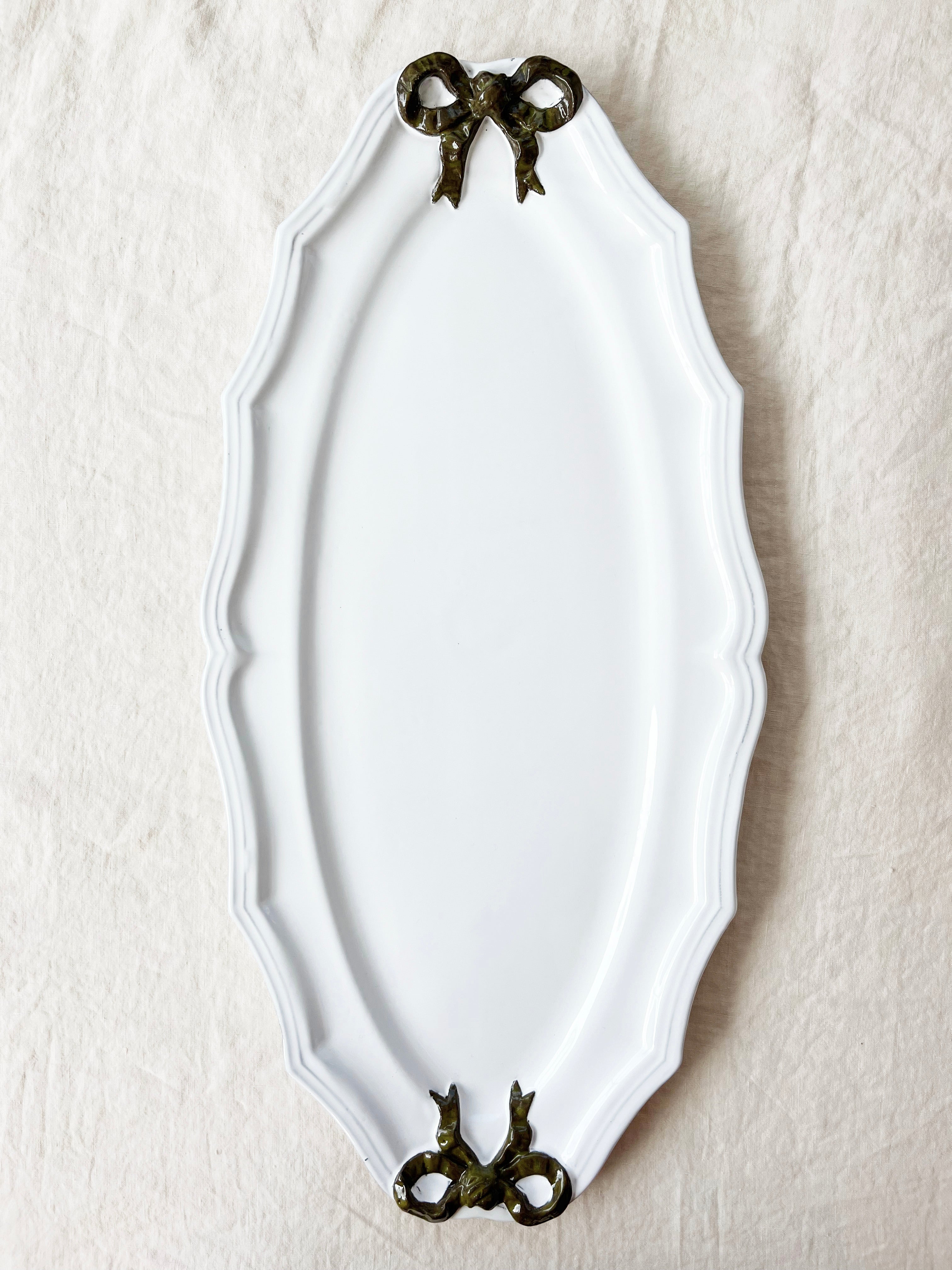 Colette Edition Fish Platter - Forêt Green Bow