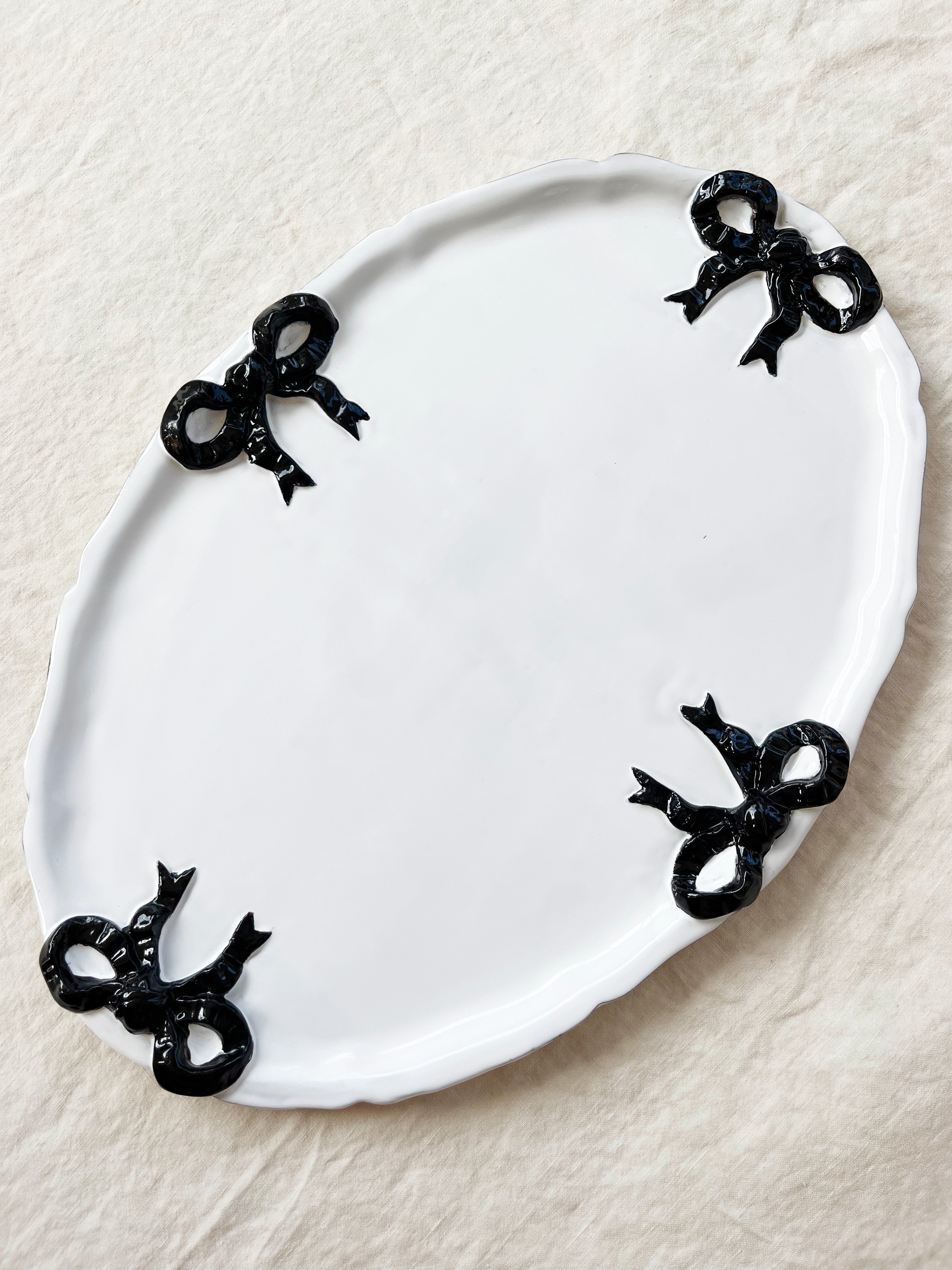 Colette Edition Oval Platter - Black Bow