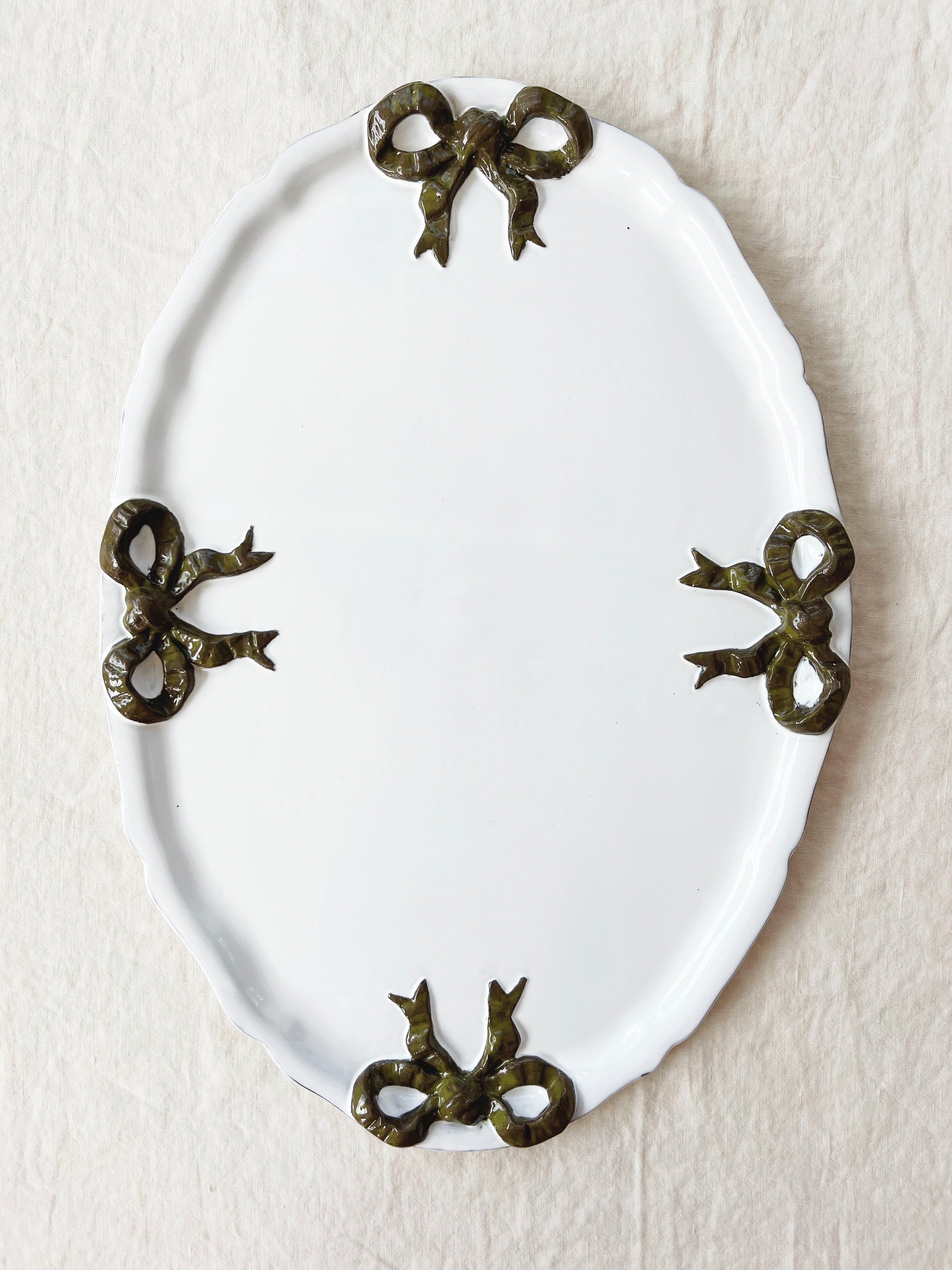 Colette Edition Oval Platter - Forêt Green Bow