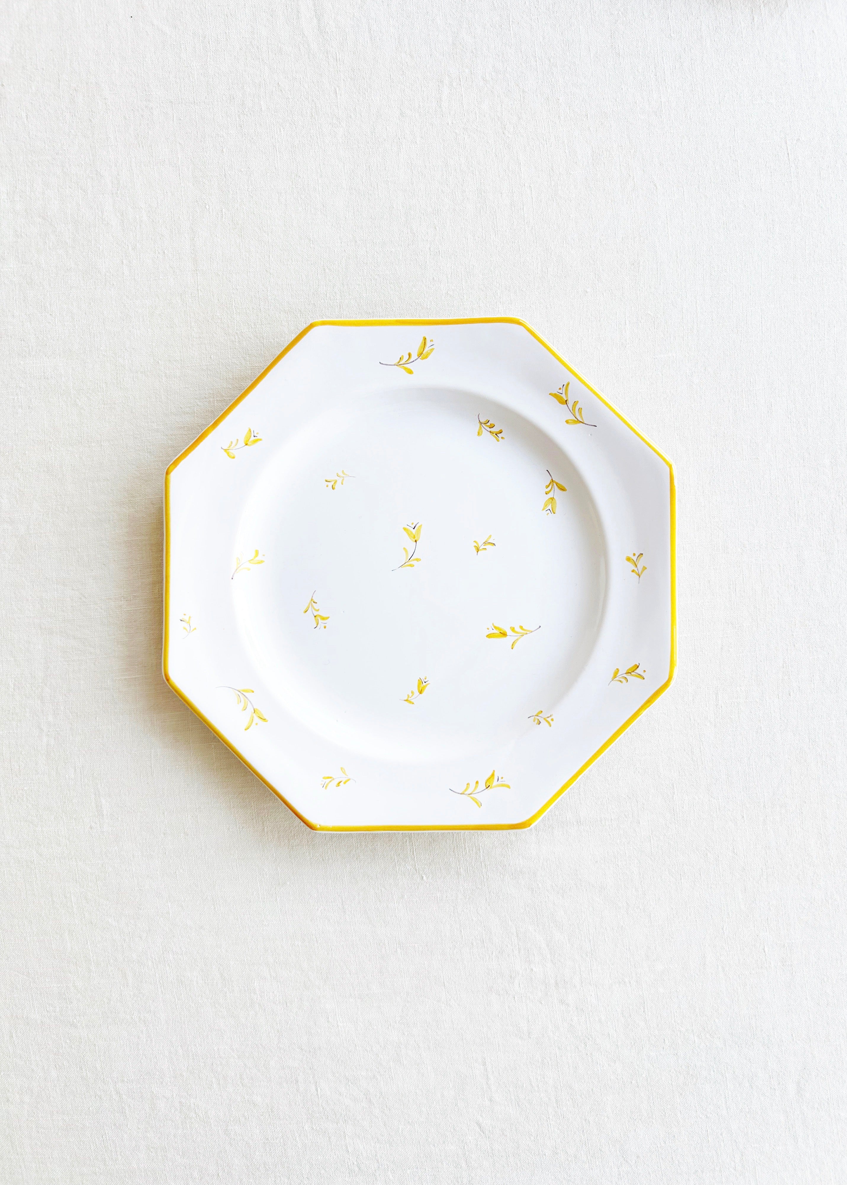 PRE-ORDER - Sainte Marie Dinnerware - Tulips - Jaune