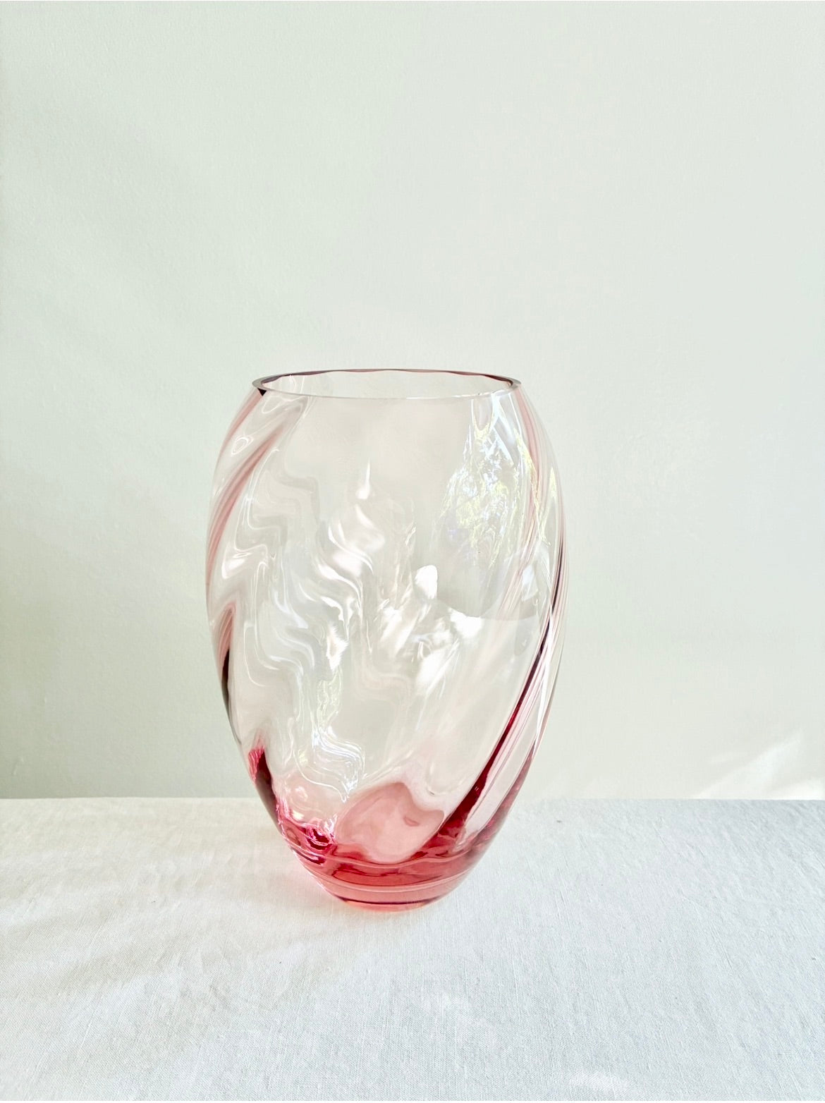 Marika Oval Vase 9" - Rosaline