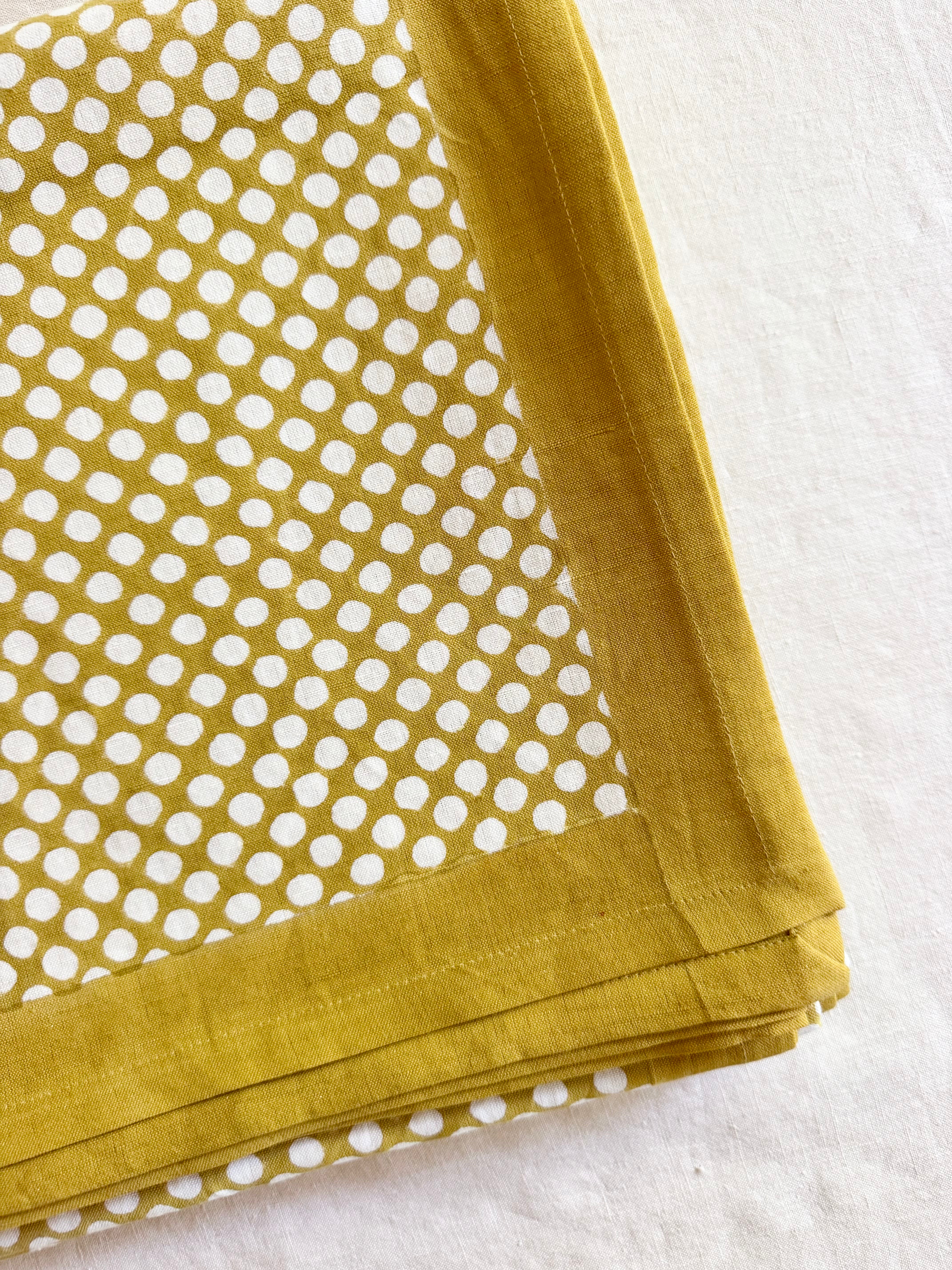 Aurea Tablecloth by Studio Ford