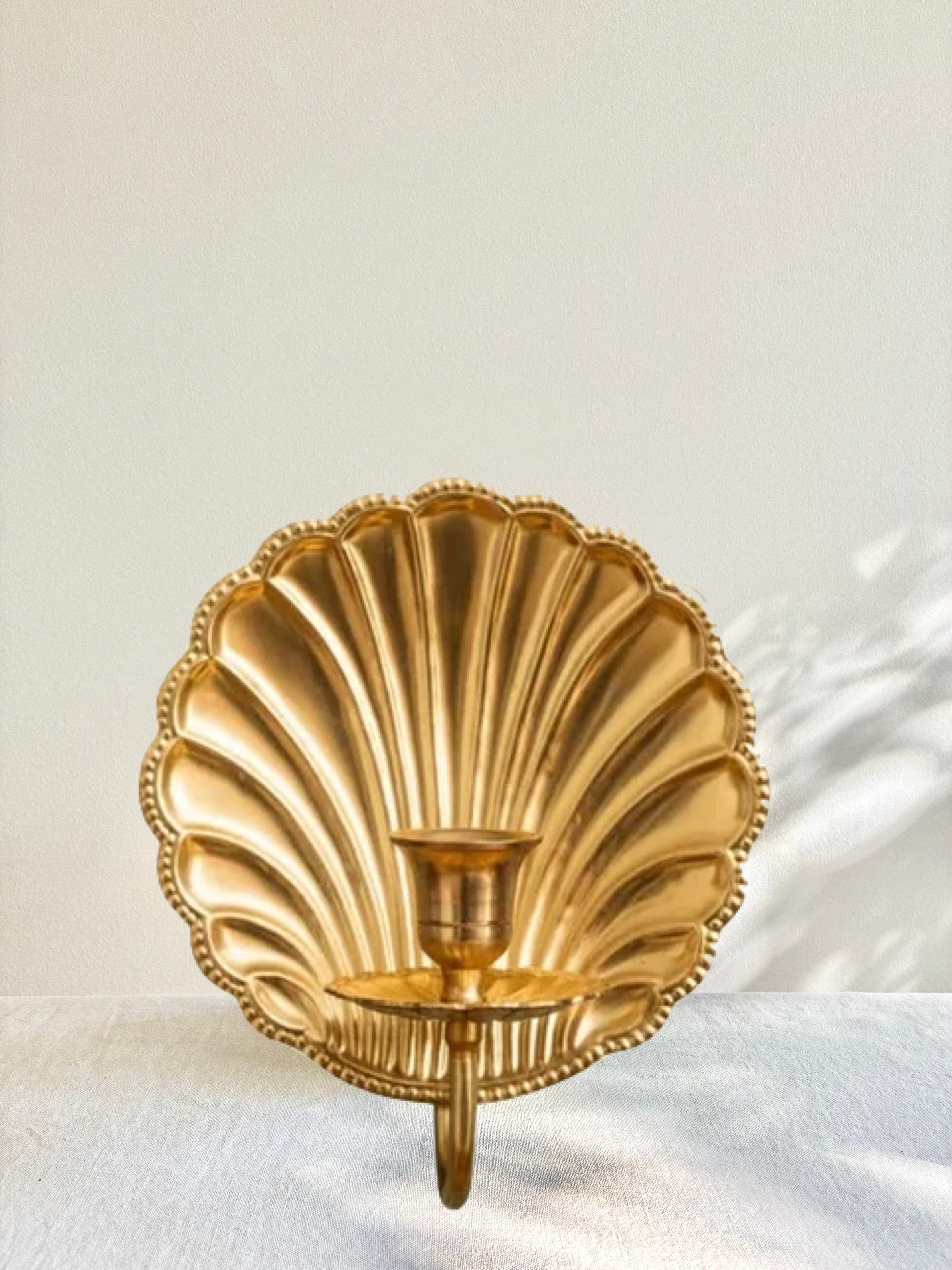 Scallop Shell Sconce Single - Brass